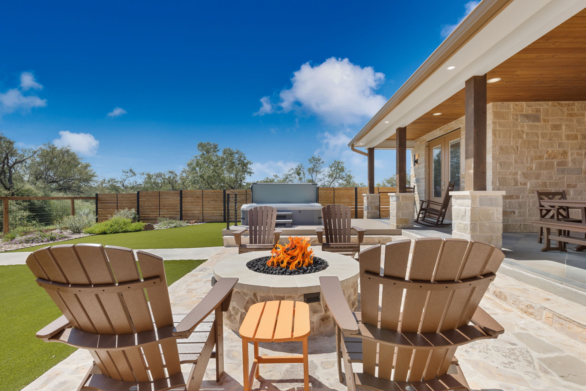 Luxury 3BR with Hot Tub, Outdoor Kitchen & Firepit | Photo 31