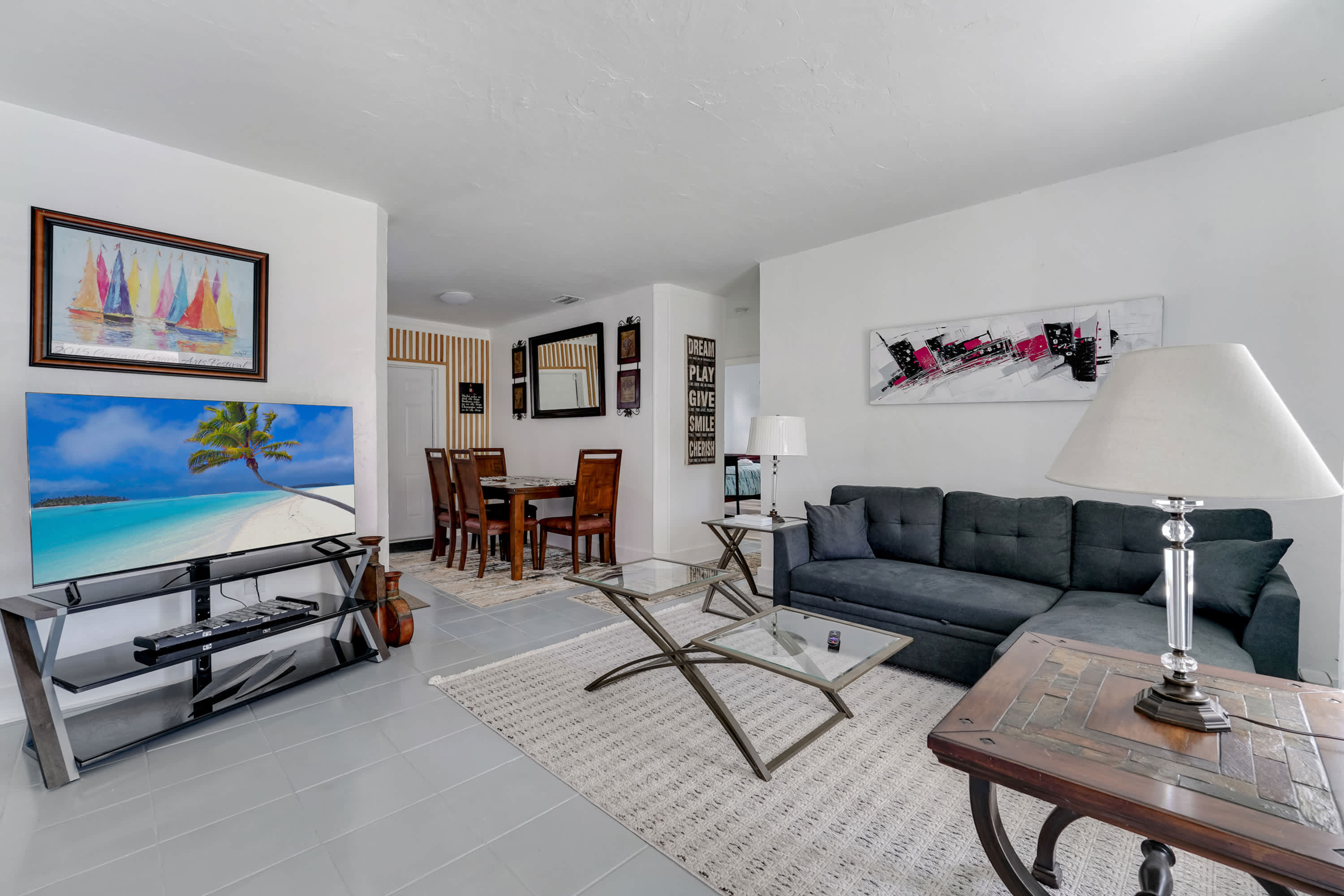 Modern 3BR Home, Sleeps 6, Minutes from DT Miami — Miami, FL — vacation rental