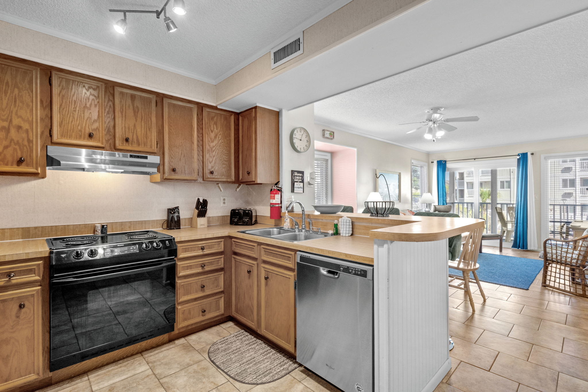 Pelicans Landing Unit 127 | Photo 5