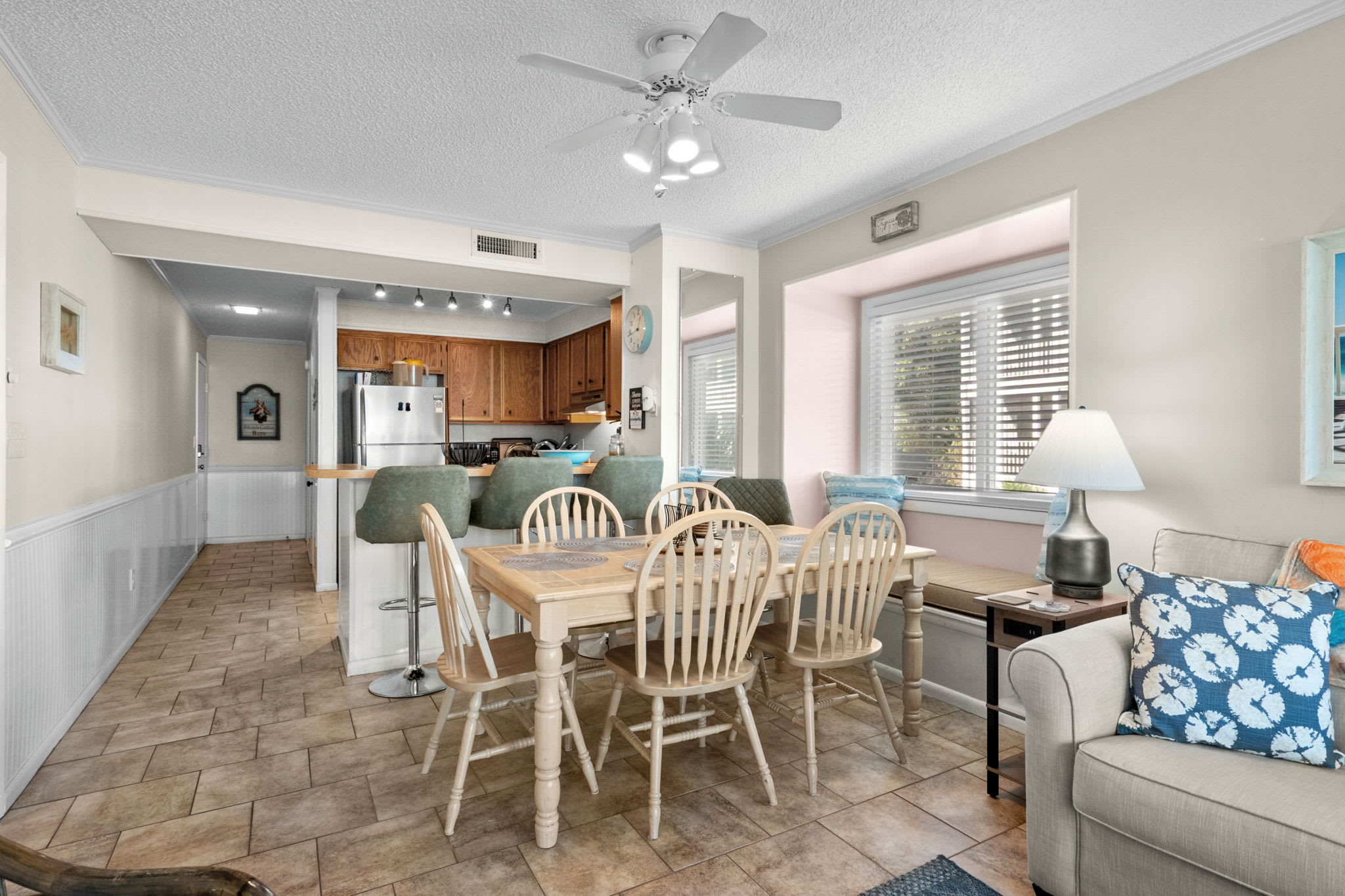 Pelicans Landing Unit 127 | Photo 10