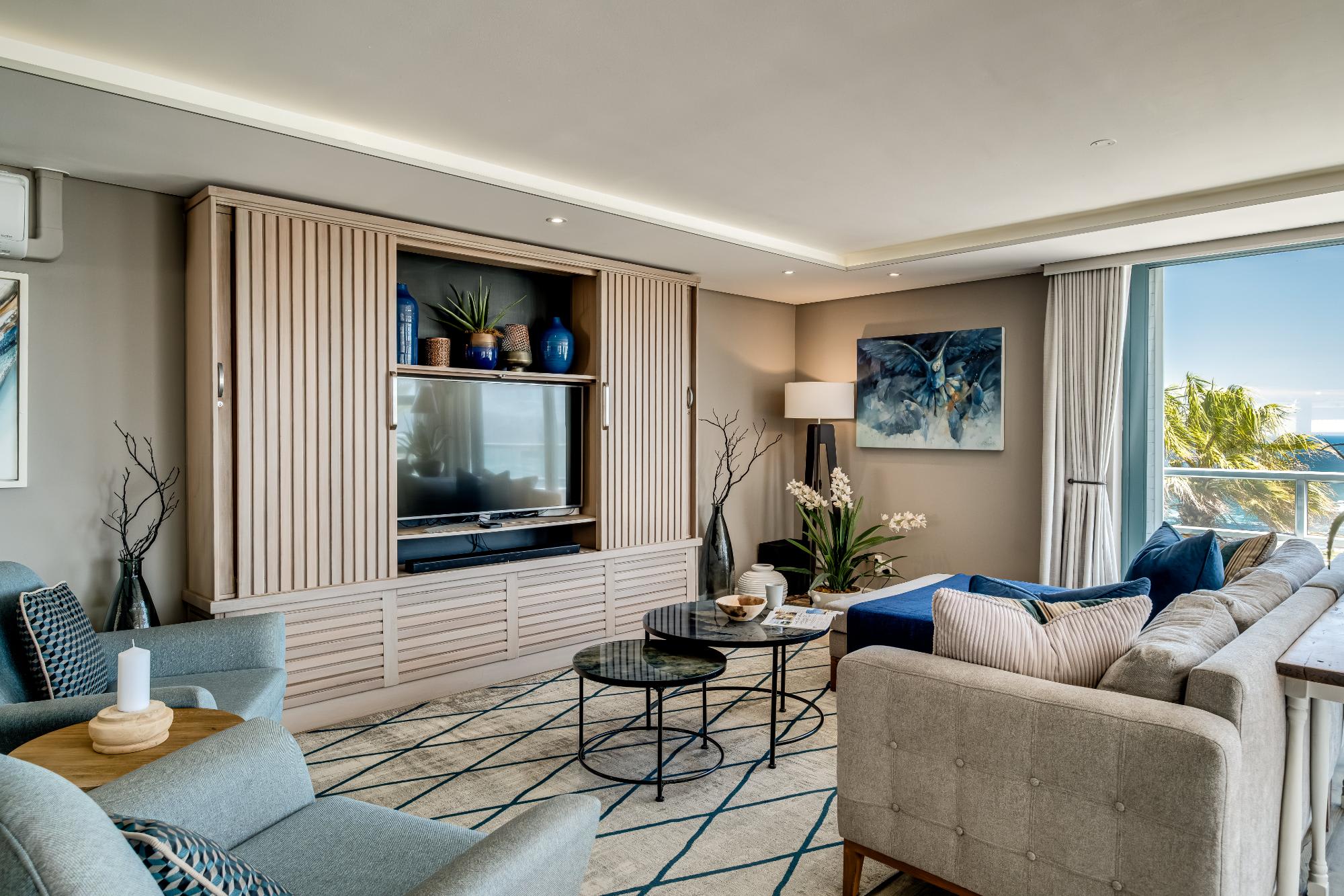 Stylish and Secure Camps Bay Holiday Apartment 9 Nautica 7