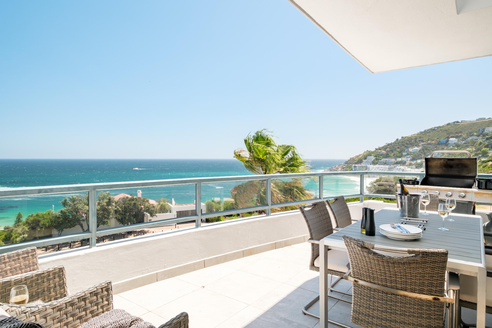 Similar Property Stylish and Secure Camps Bay Holiday Apartment 9 Nautica