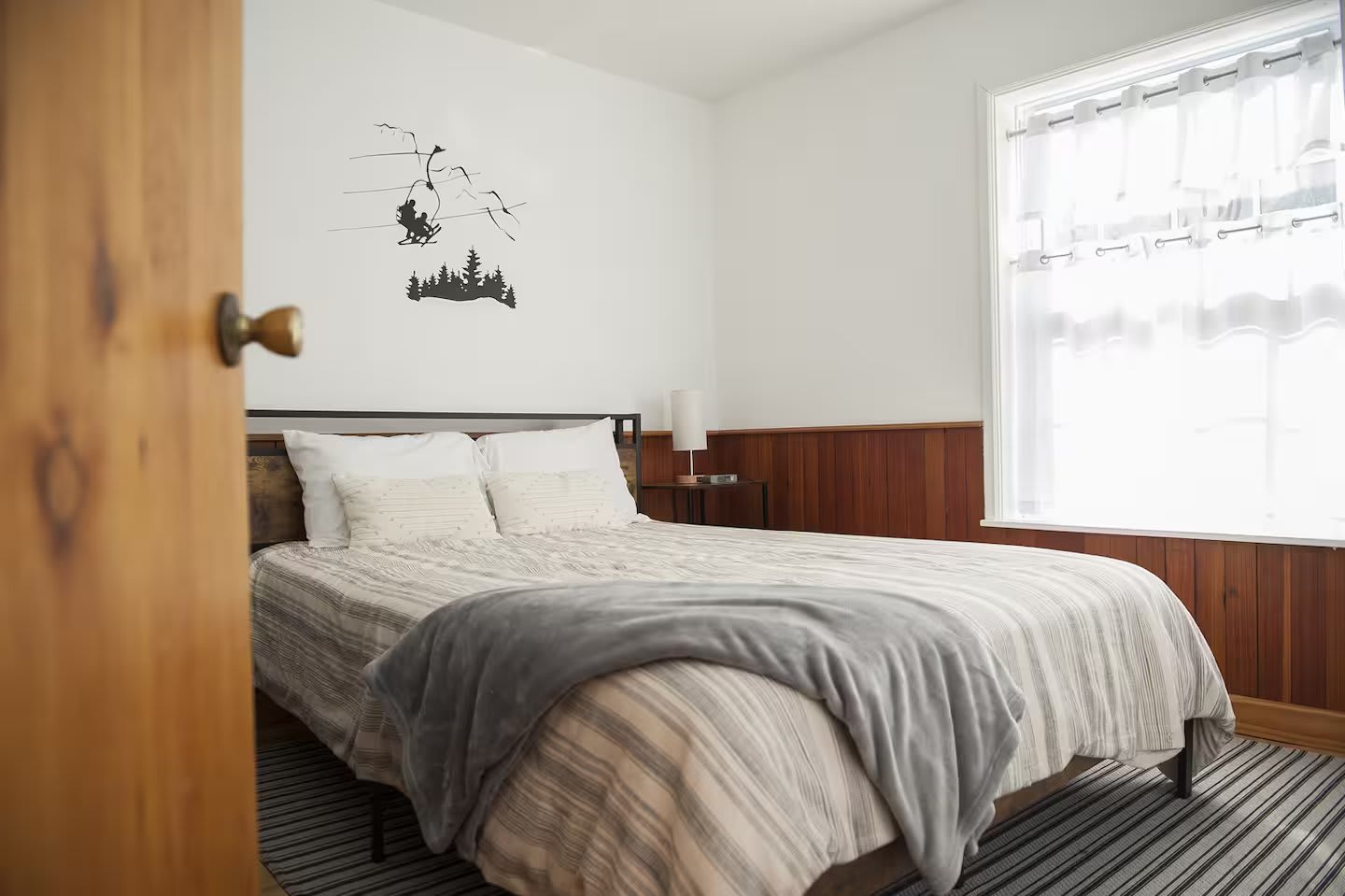 Hot Tub, Game Room, Fire Pit | Black Creek Lodge