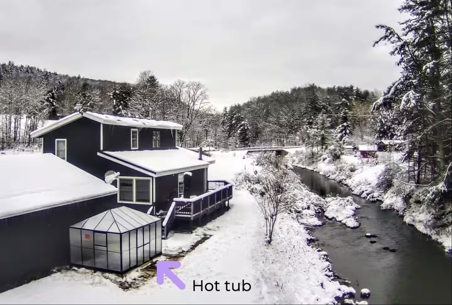 Hot Tub, Game Room, Fire Pit | Black Creek Lodge