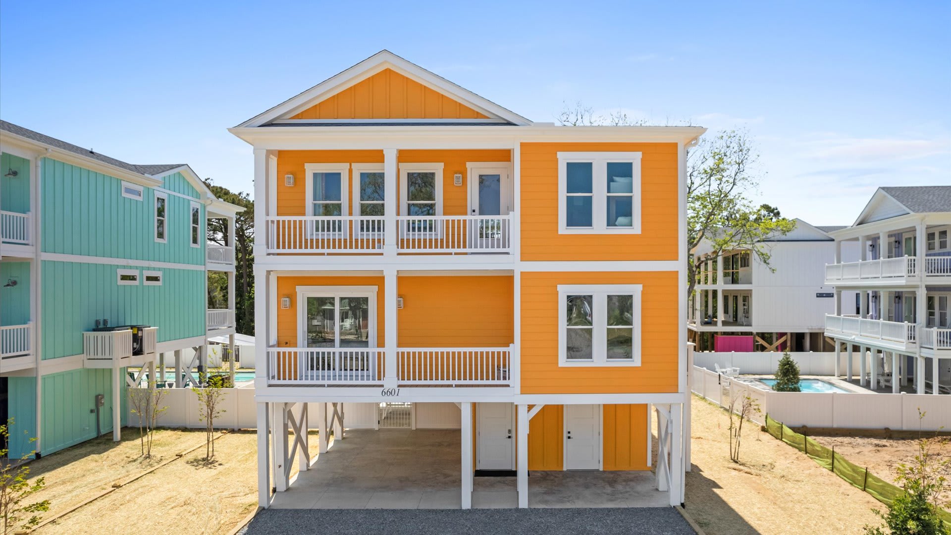 5BR Oak Island Retreat w/ Private Pool & Decks 6