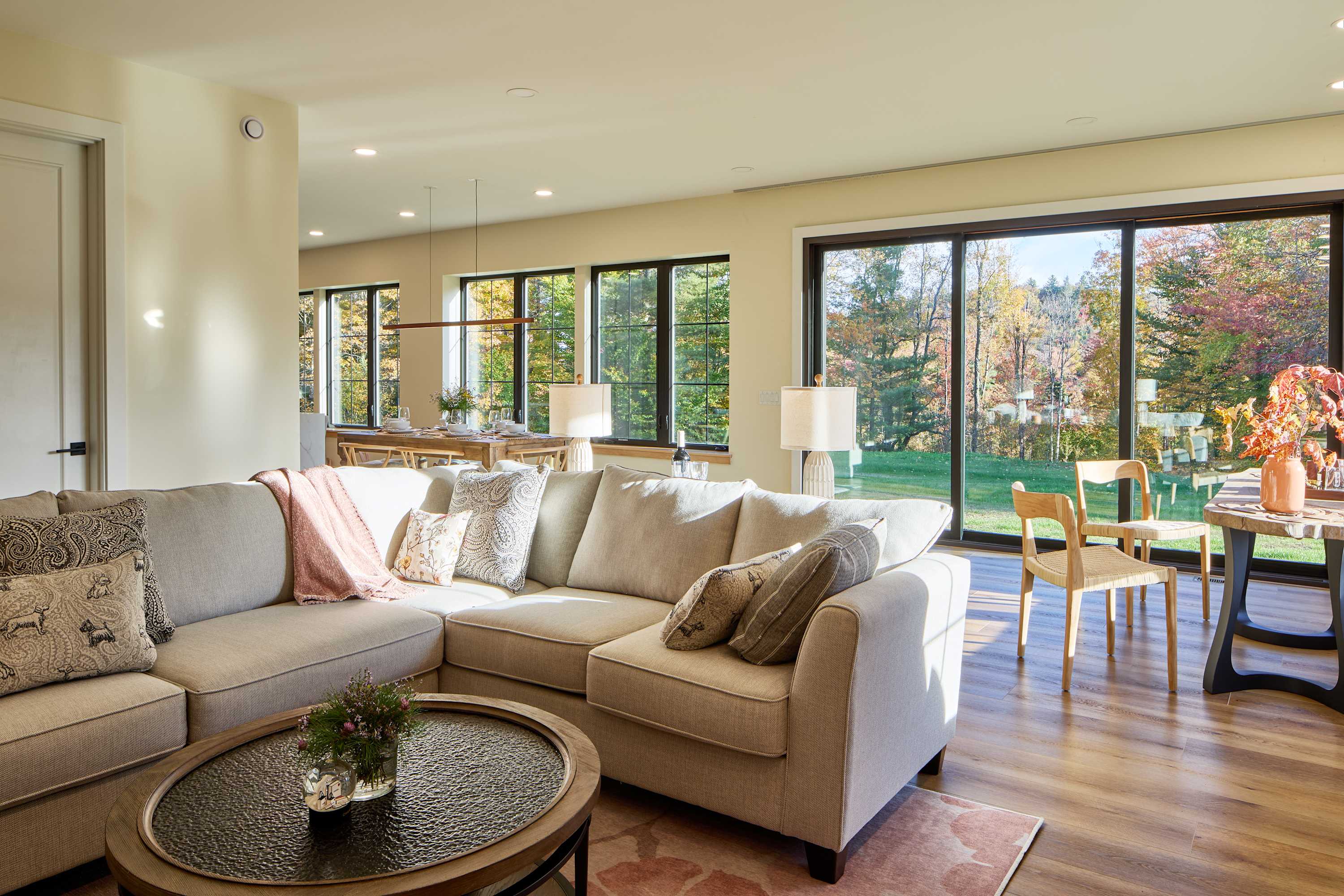 Views! Fireplace, Piano, Hot Tub | Sunnymede Hill