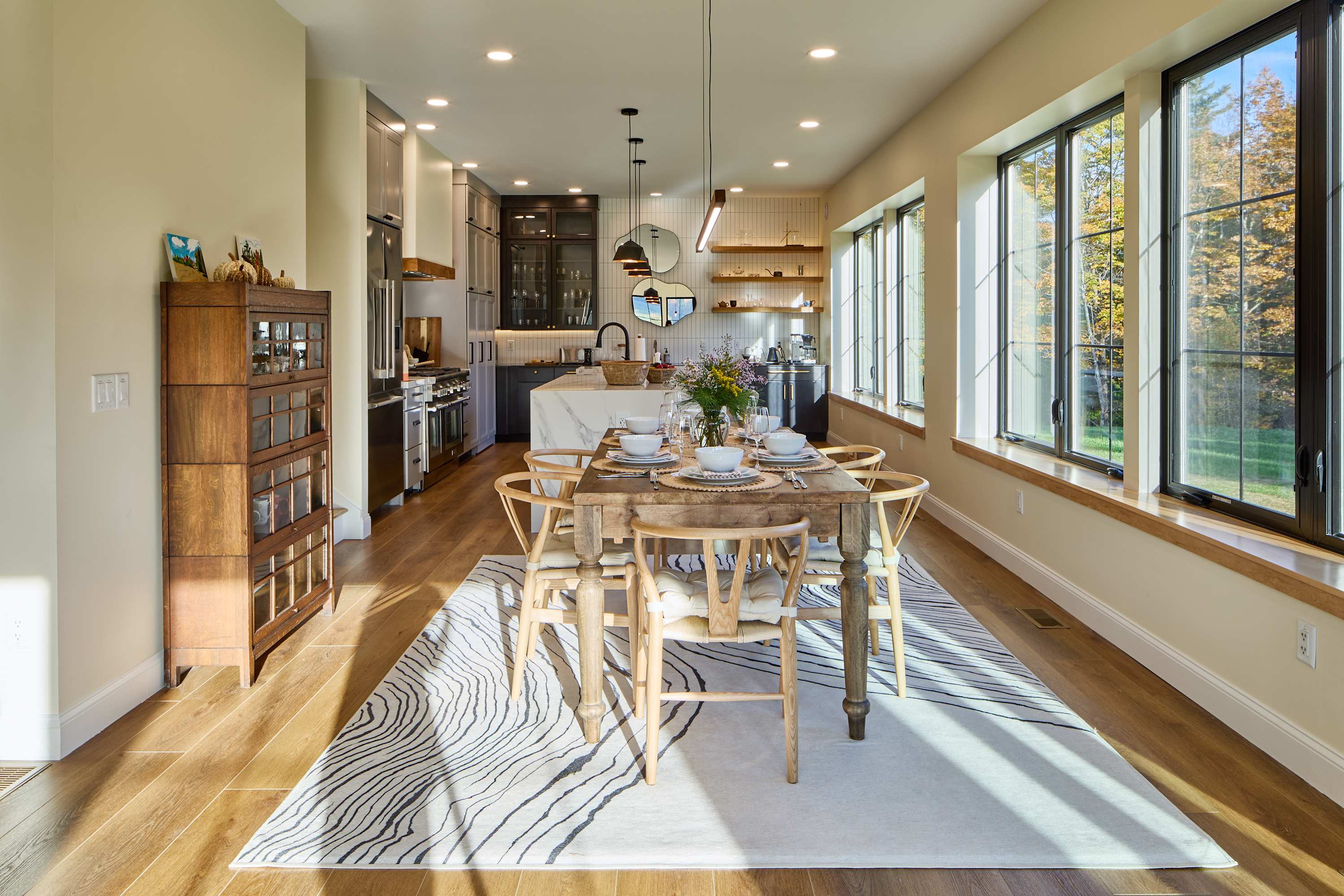 Views! Fireplace, Piano, Hot Tub | Sunnymede Hill