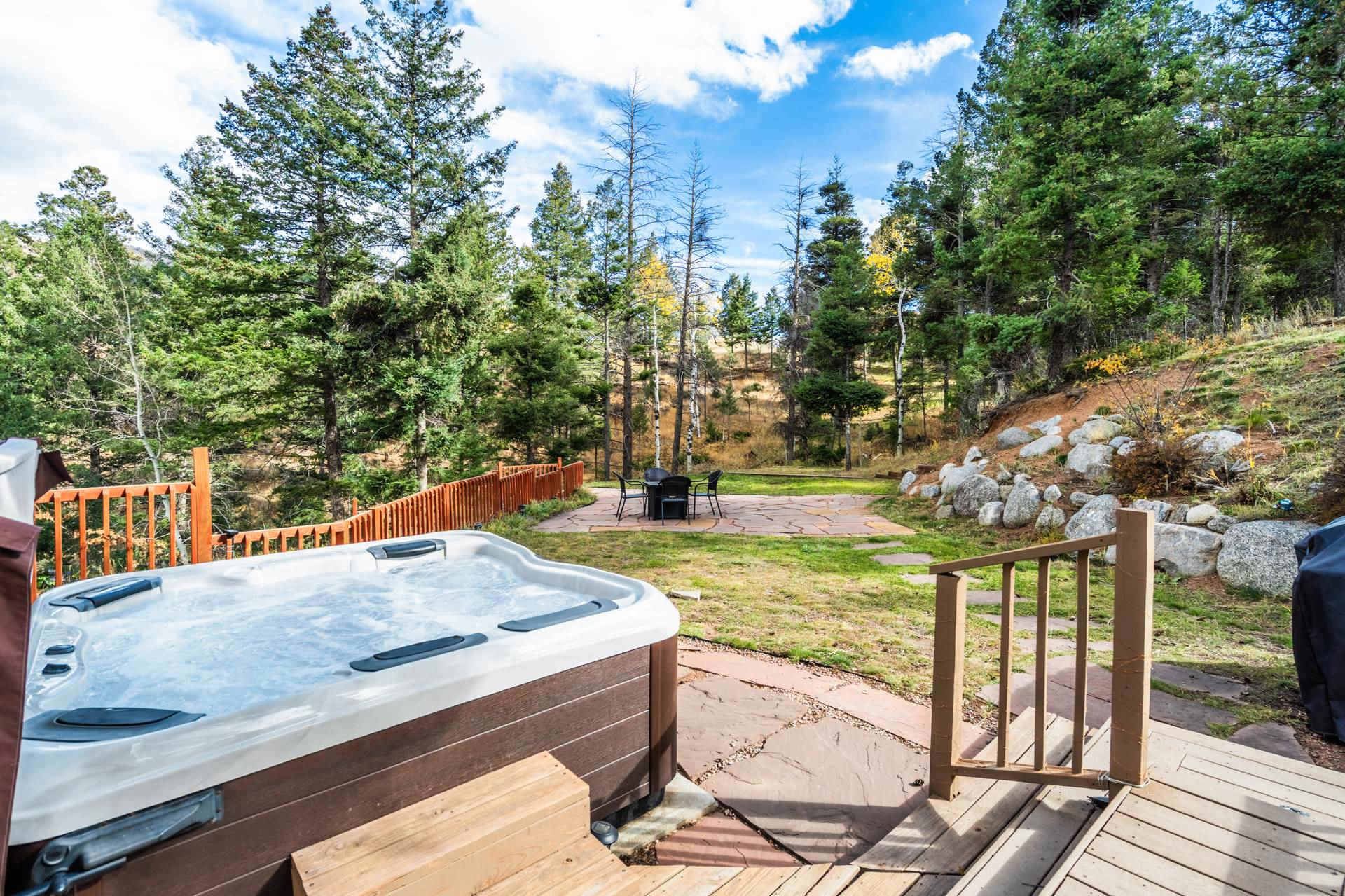 Mtn Getaway Near Pikes Peak | Hot Tub & Pool Table — Cascade-Chipita Park, CO — vacation rental
