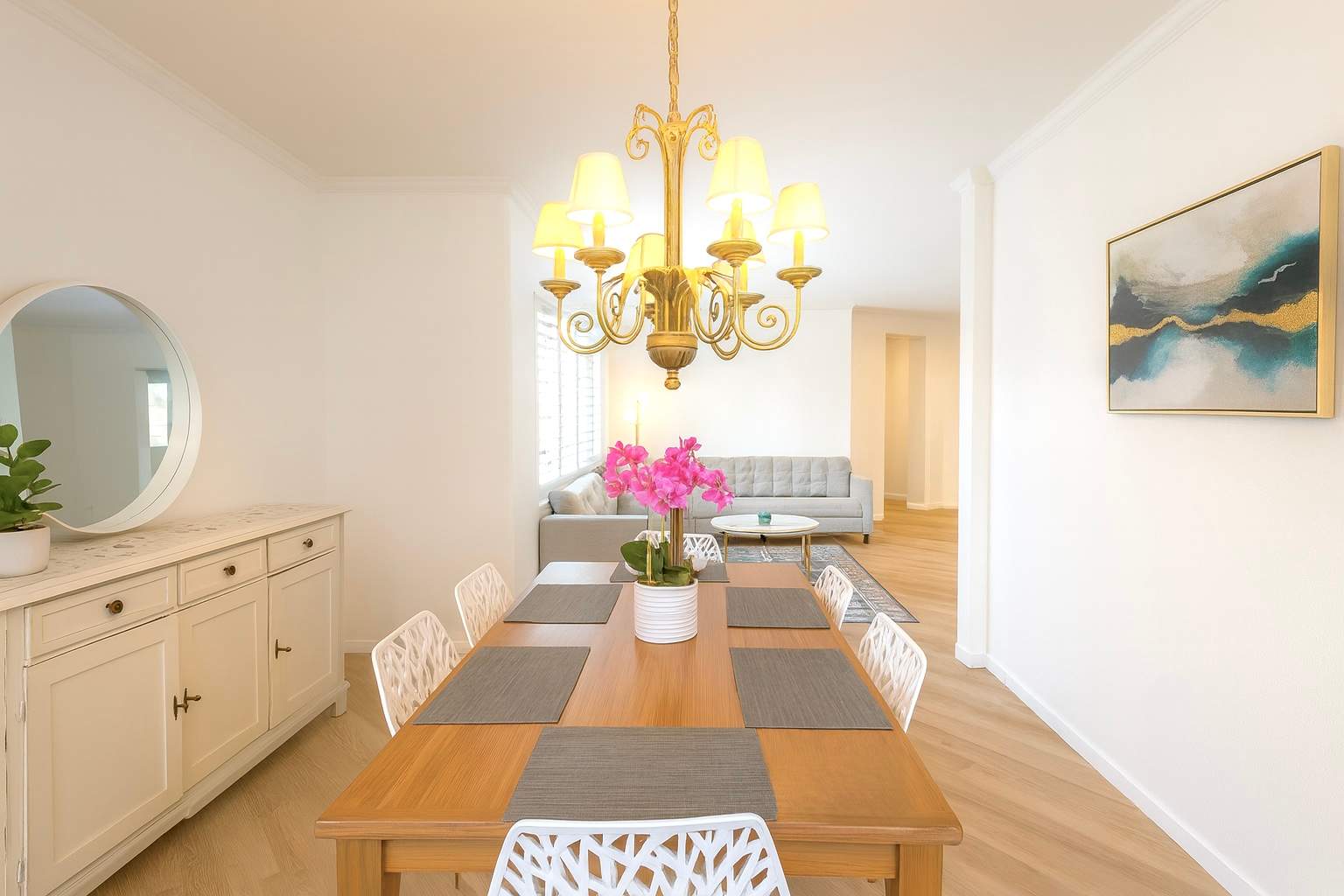 Allura Del Mar Heights Pet-Friendly 5BR Retreat - Photo 4