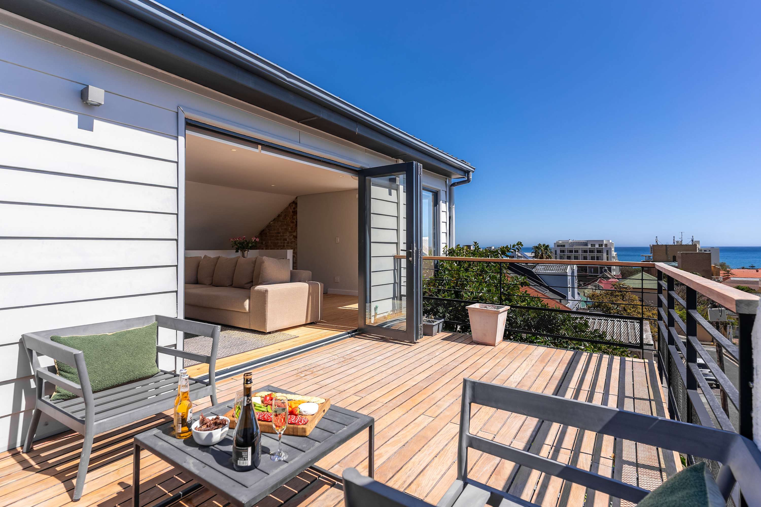 Nelsons View featured image