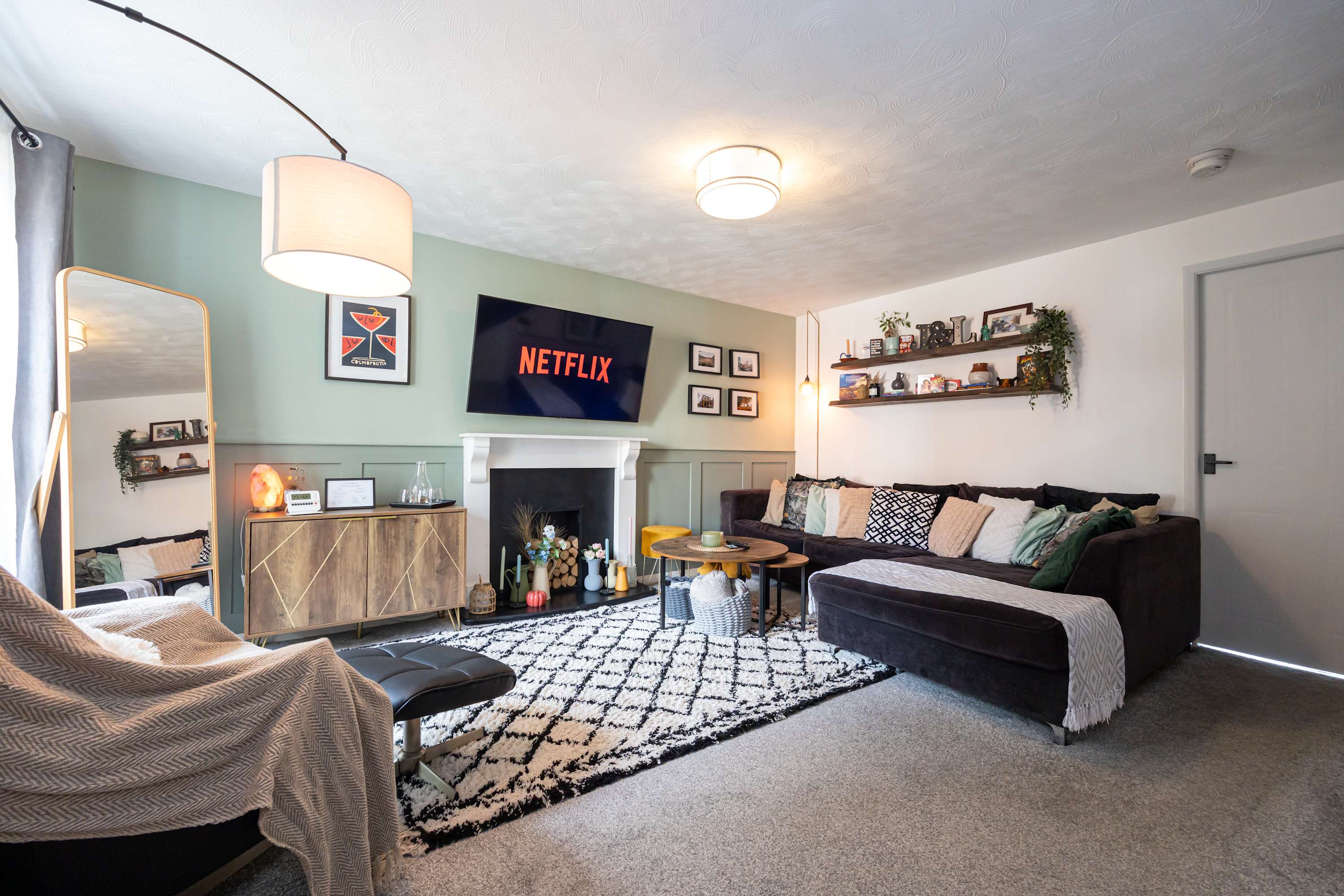 Cosy home in the heart of Whitefield in Oxbow Way M45 8SG - Property image 4 - VivreStays