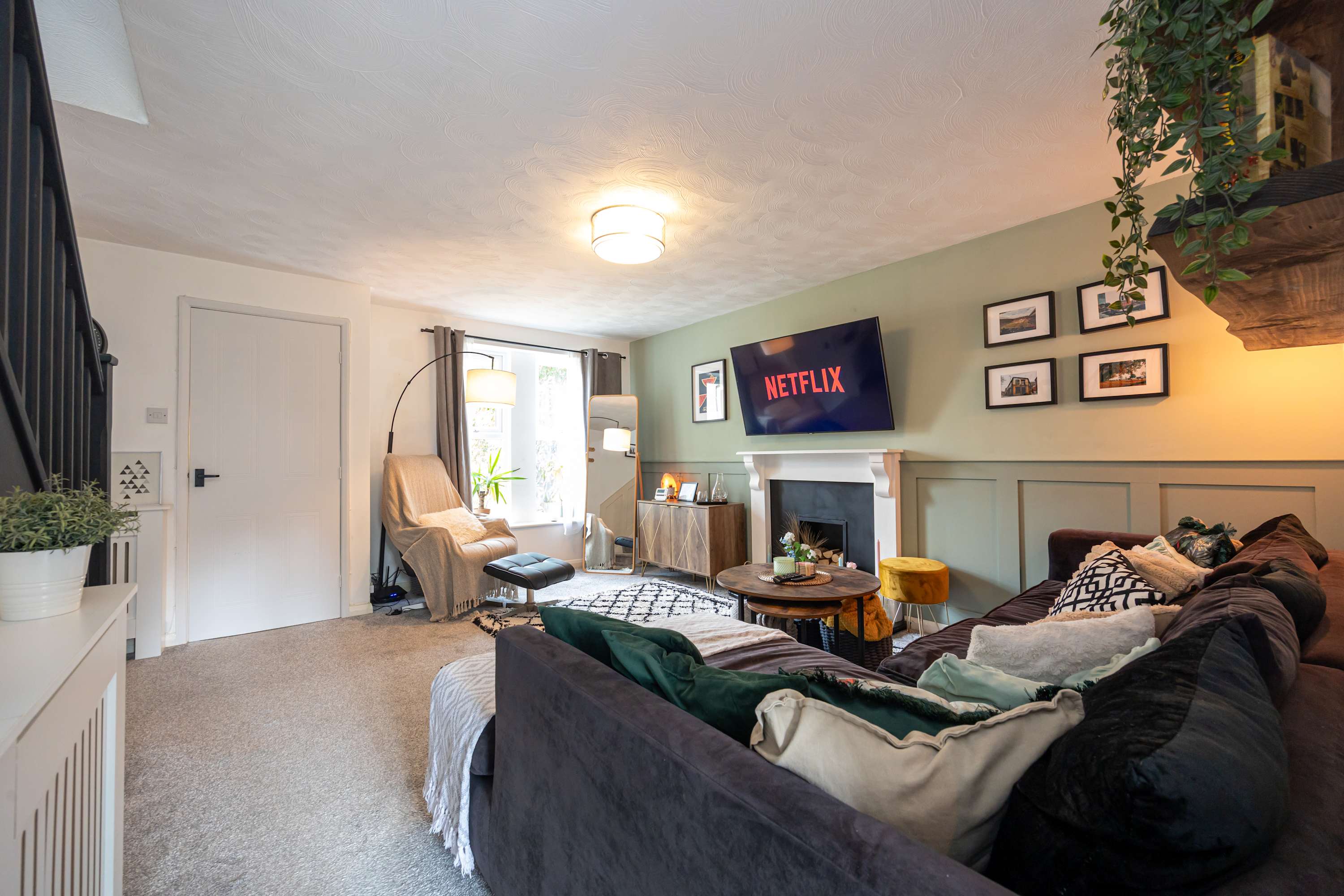 Cosy home in the heart of Whitefield in Oxbow Way M45 8SG - Property image 6 - VivreStays