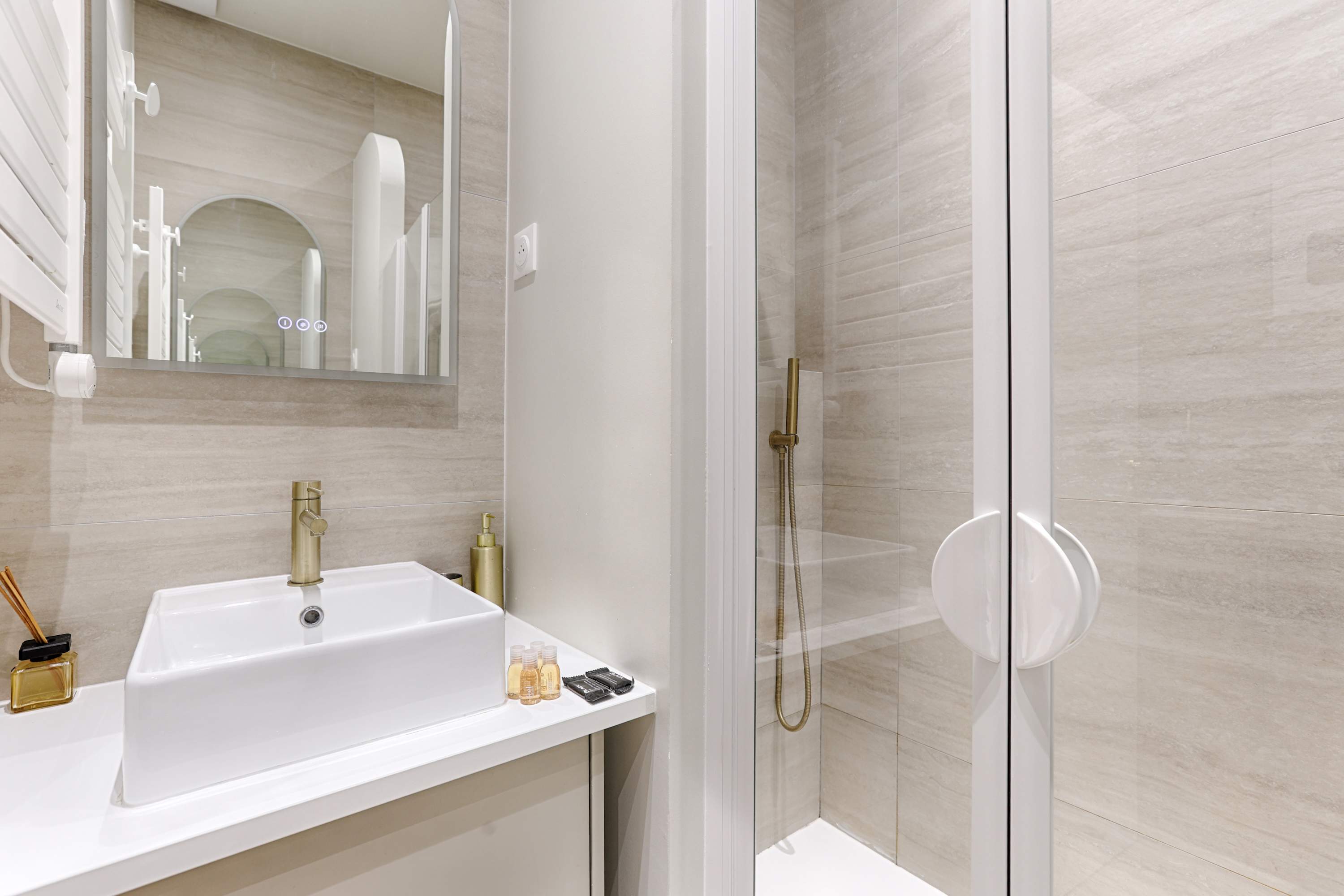 Appartement de charme 1BR à Pigalle – photo 10