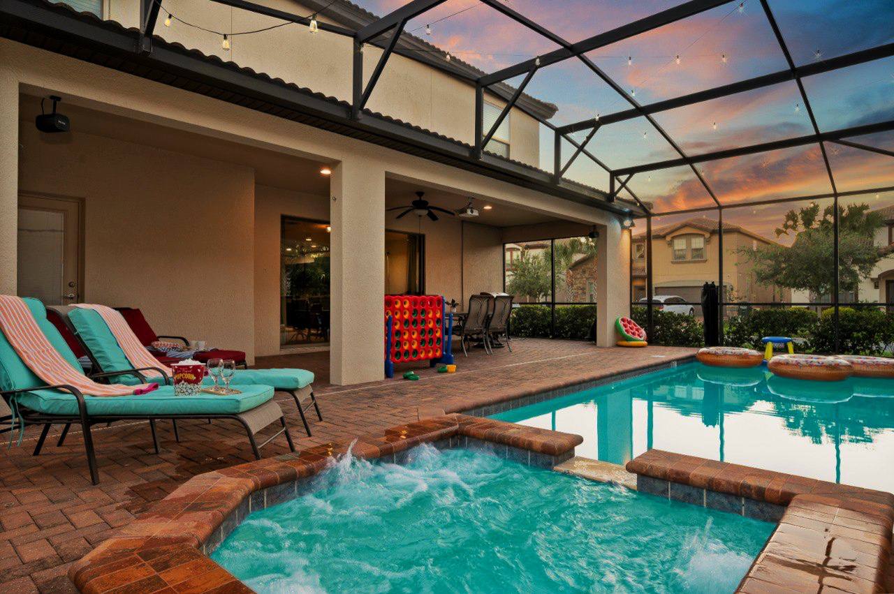8BR Near Disney + Private Pool + EV Charger + Free Waterpark