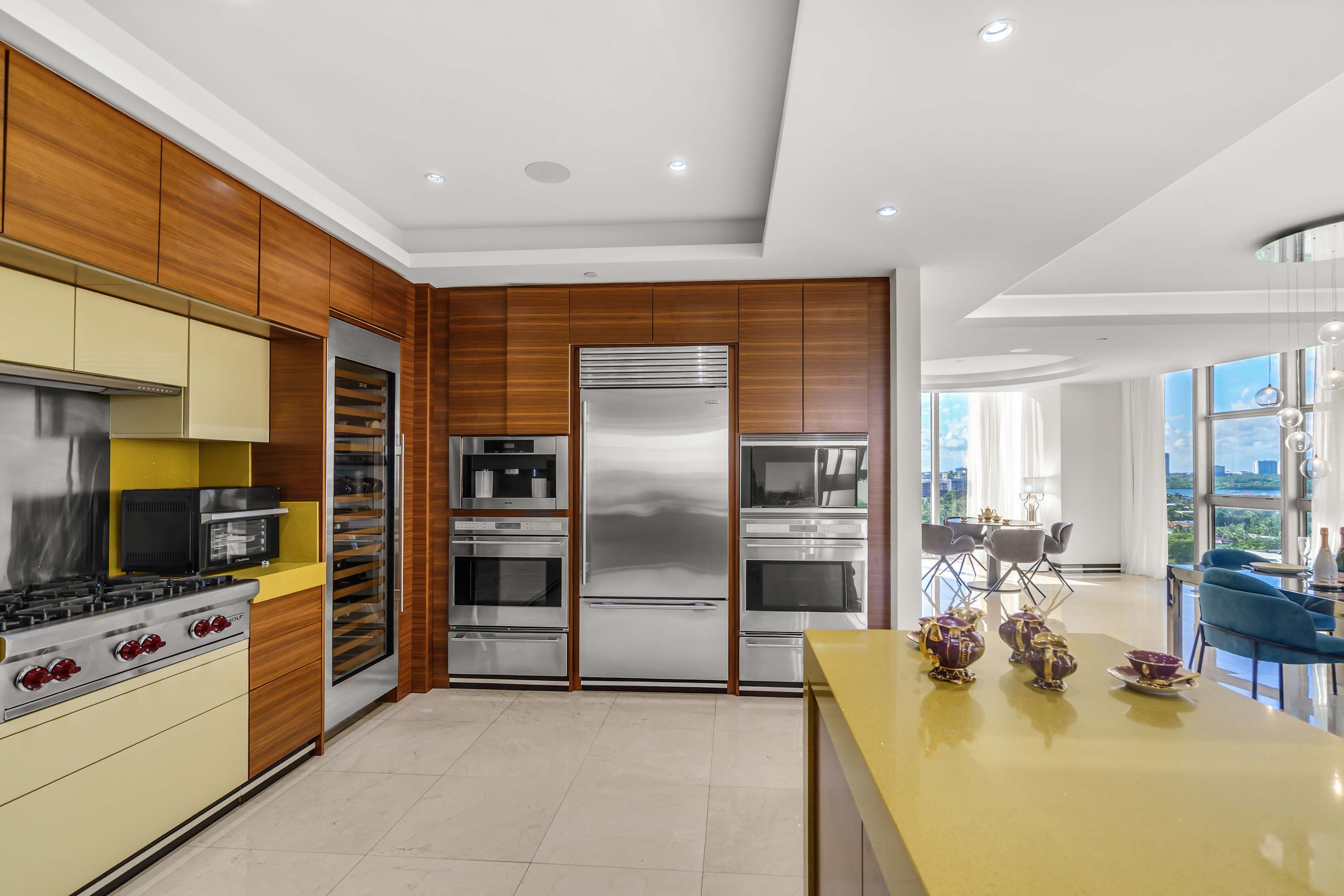 Eternal Stay – Stay for 6 2