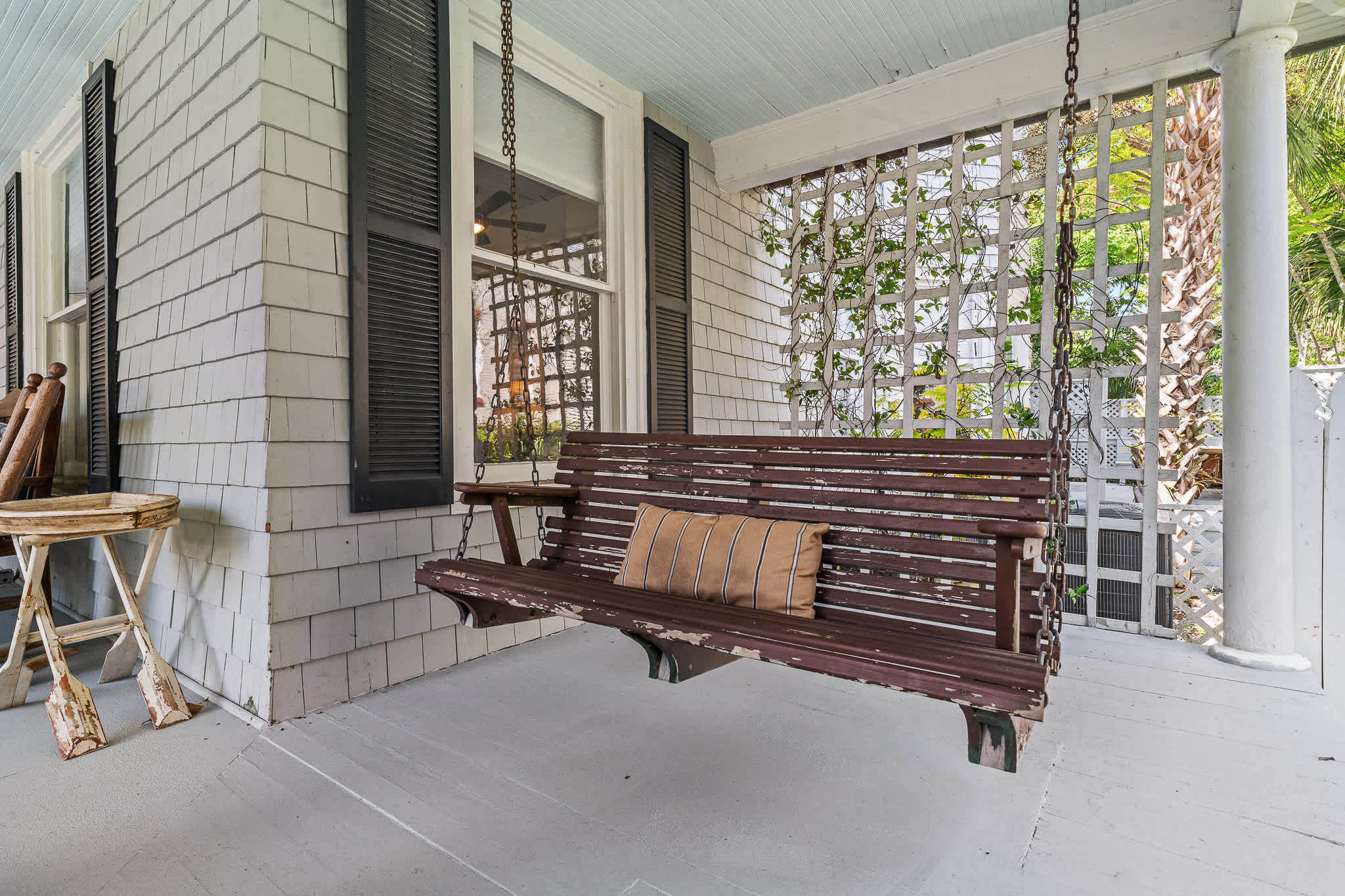 Historic Comfort | Walk to DNTN | Fire Pit — photo 11