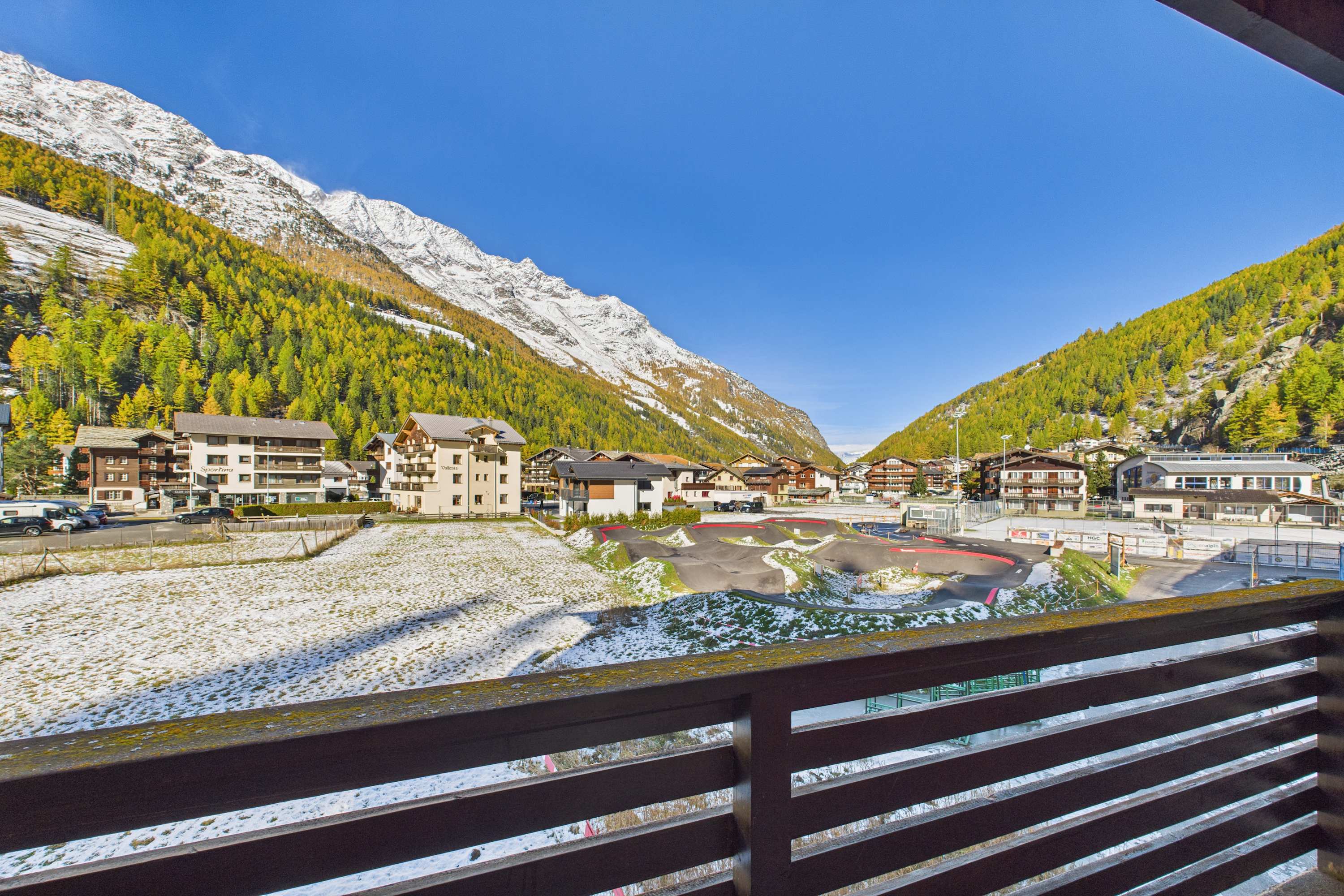 Family-friendly apartment with mountain views — 7