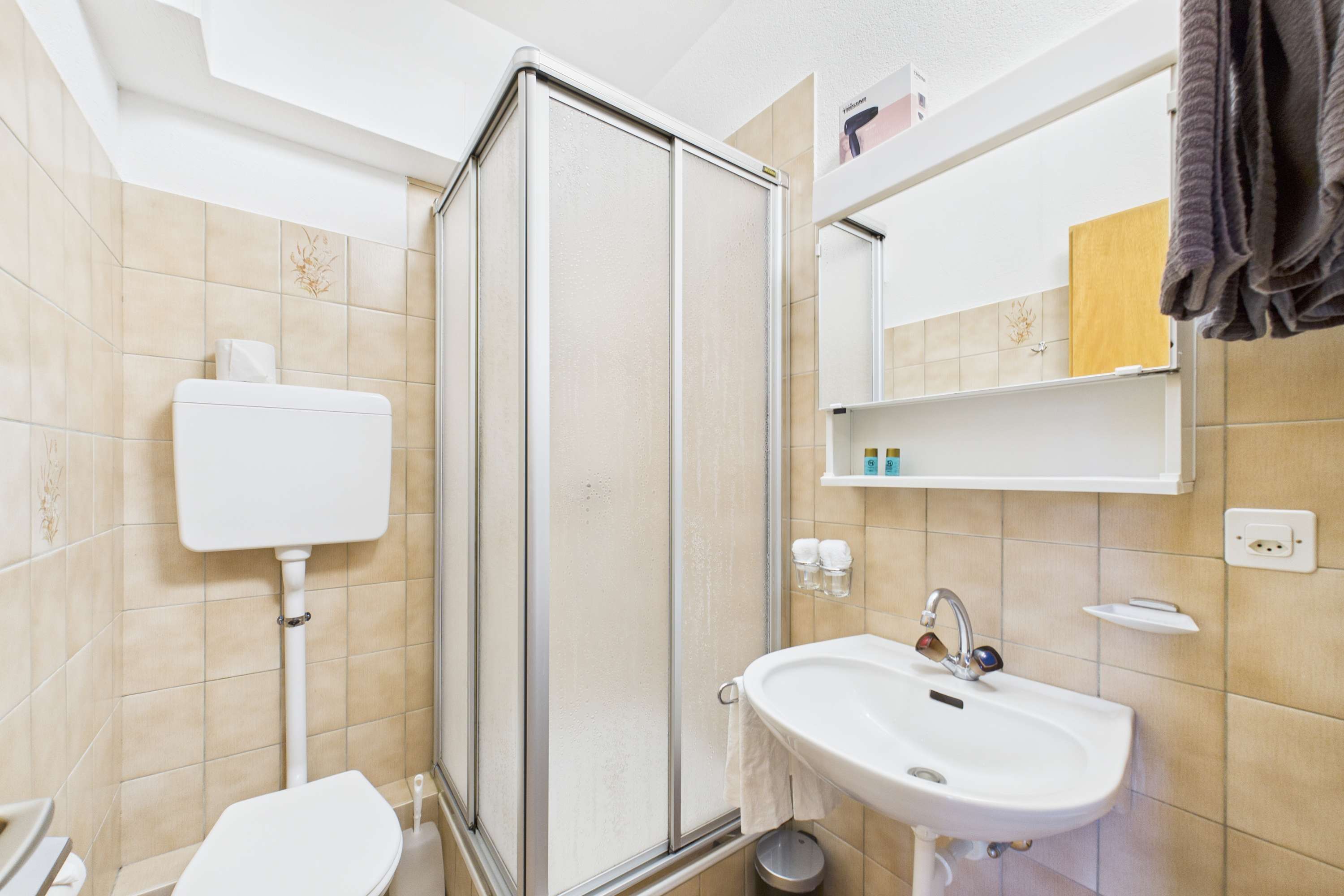 Comfortable studio with balcony and panoramic view — 9