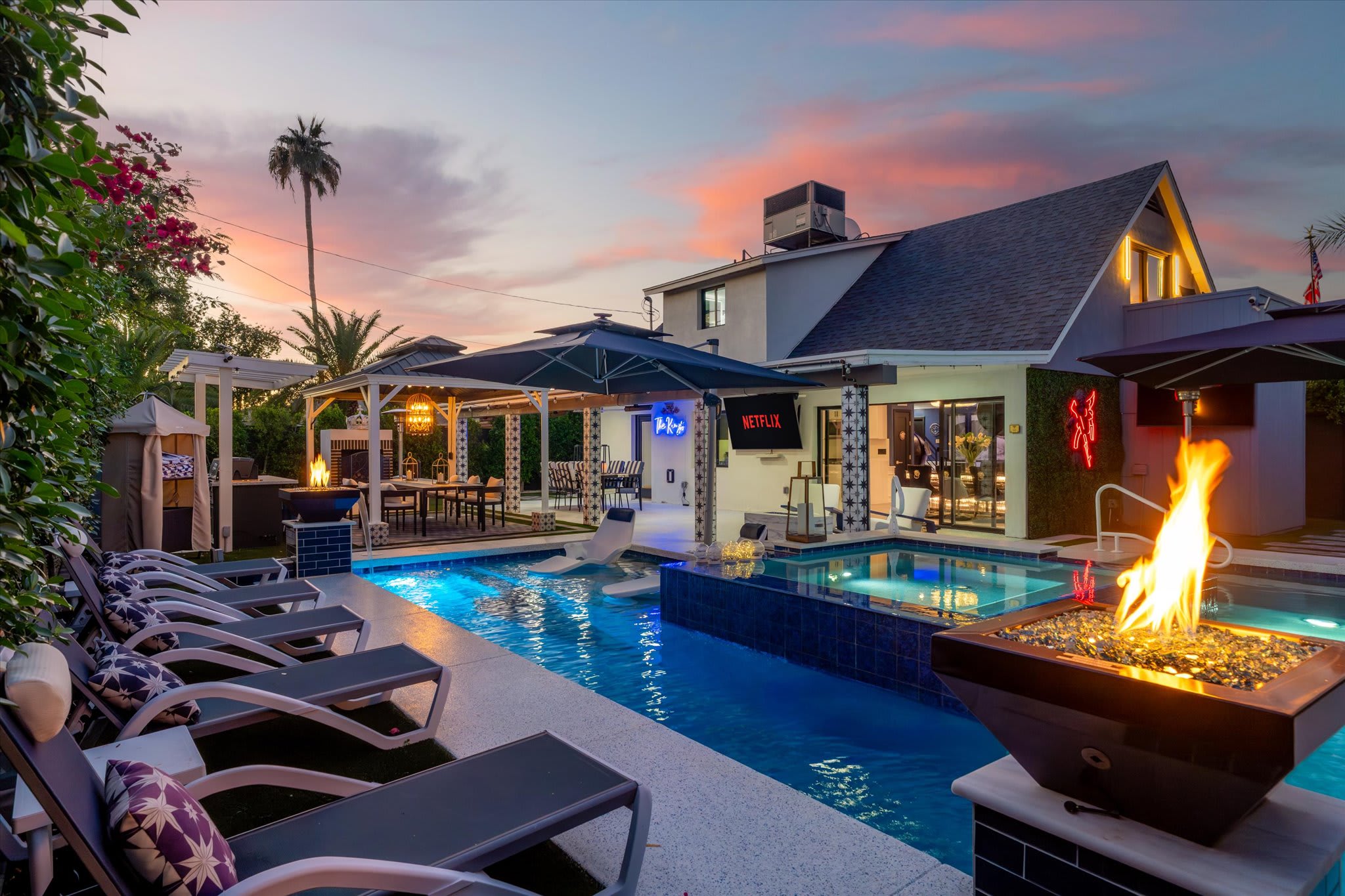 Luminosity Escape • Pool • Hot Tub • Dog-friendly — Scottsdale, AZ — vacation rental