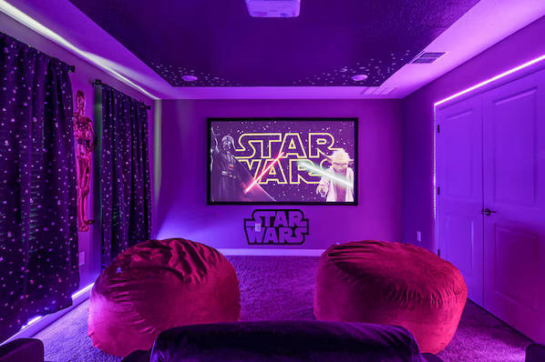 9 MI to Disney w Pool, Cinema & FREE Waterpark