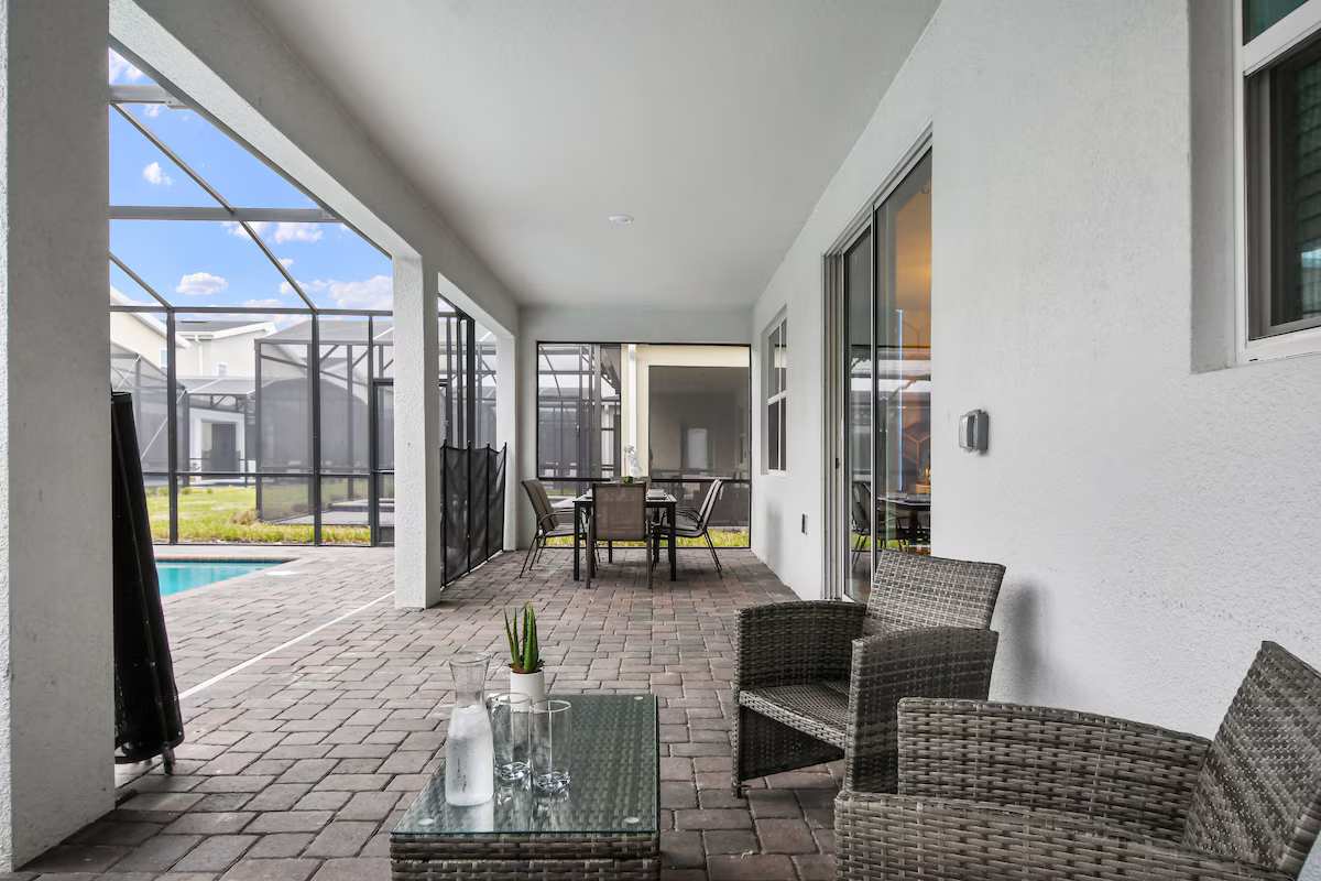 9 MI to Disney w Pool, Cinema & FREE Waterpark