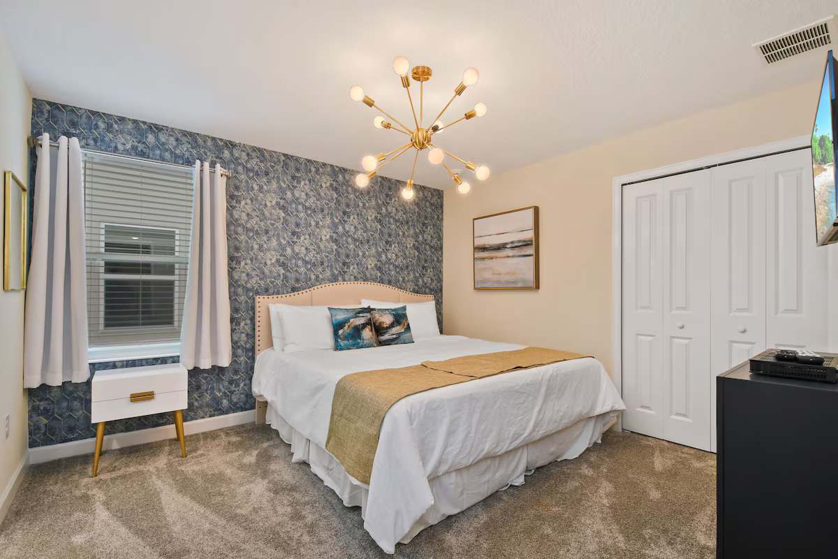 9 MI to Disney w Pool, Cinema & FREE Waterpark