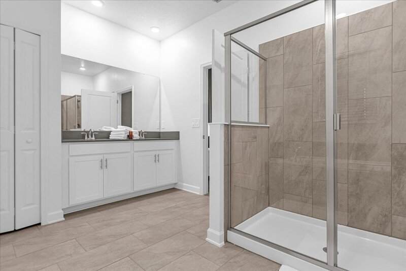 Lazy River, Game room & Heated pool 10Mi to Disney