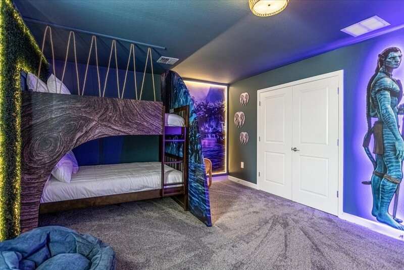 Lazy River, Game room & Heated pool 10Mi to Disney