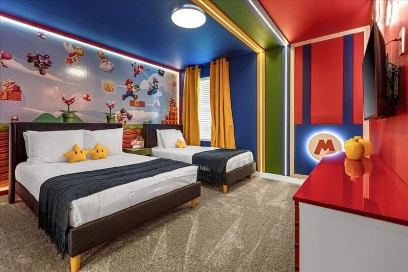 Lazy River, Game room & Heated pool 10Mi to Disney