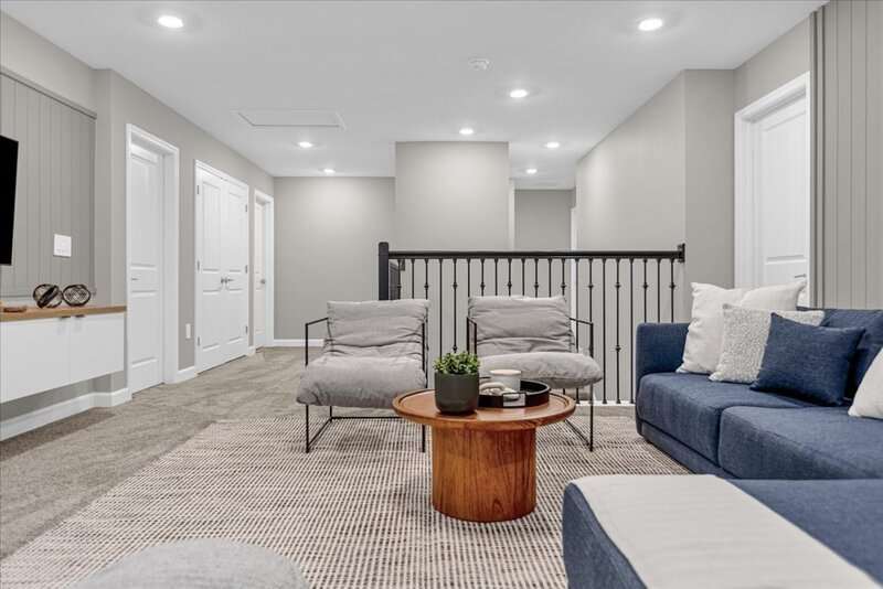 Lazy River, Game room & Heated pool 10Mi to Disney