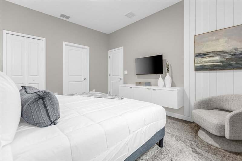 Lazy River, Game room & Heated pool 10Mi to Disney