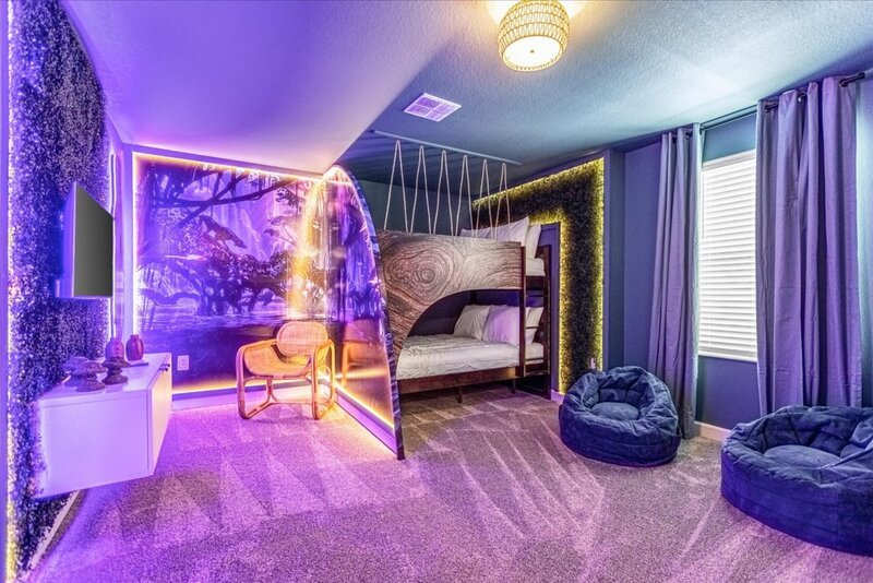 Lazy River, Game room & Heated pool 10Mi to Disney