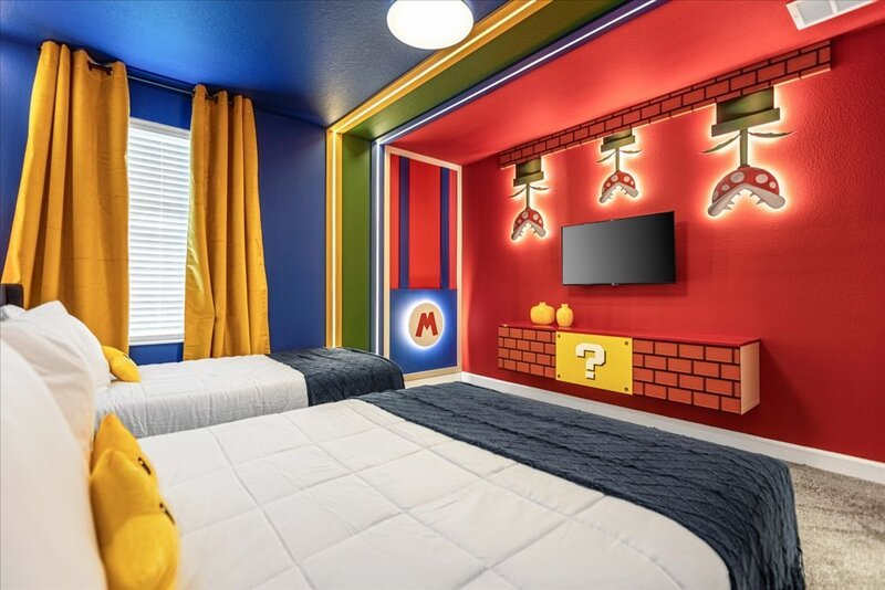 Lazy River, Game room & Heated pool 10Mi to Disney