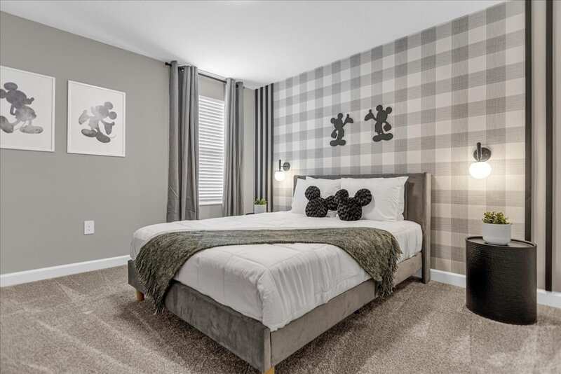 Lazy River, Game room & Heated pool 10Mi to Disney