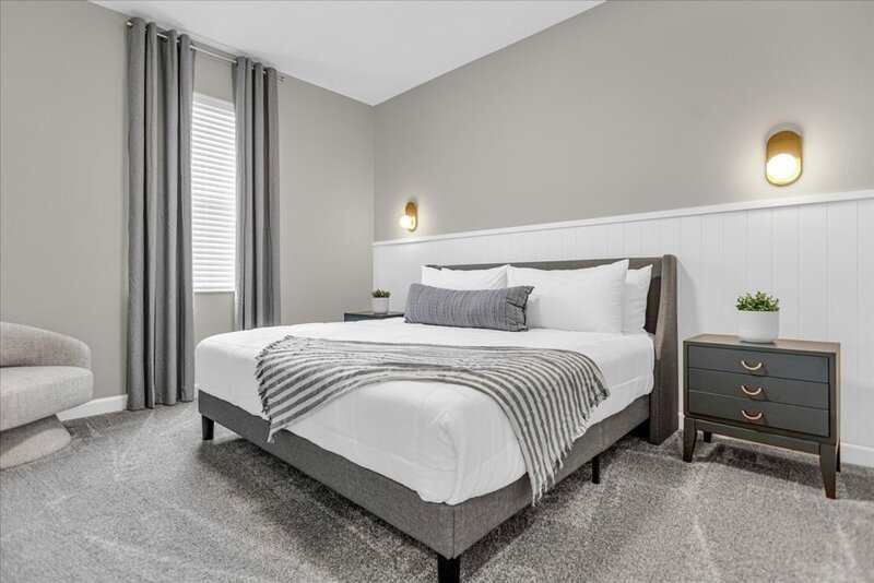 Lazy River, Game room & Heated pool 10Mi to Disney