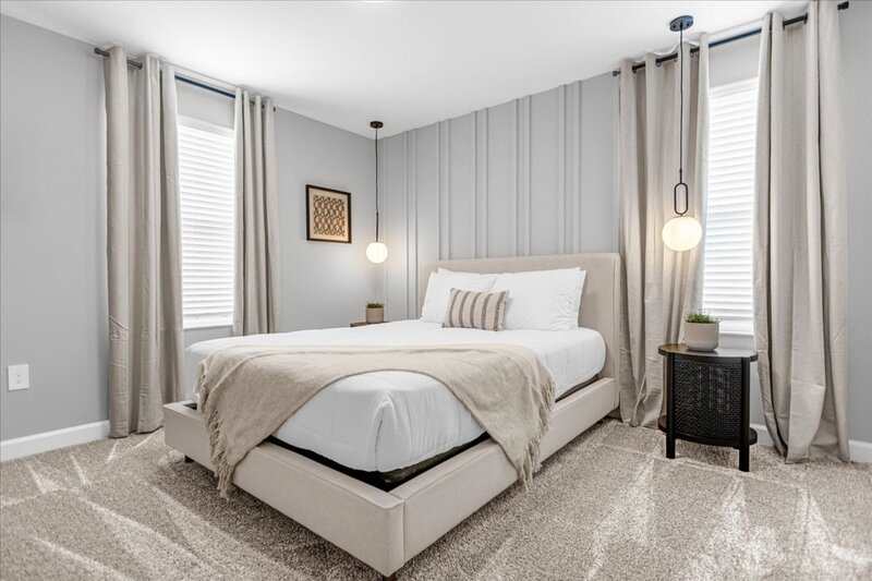 Lazy River, Game room & Heated pool 10Mi to Disney