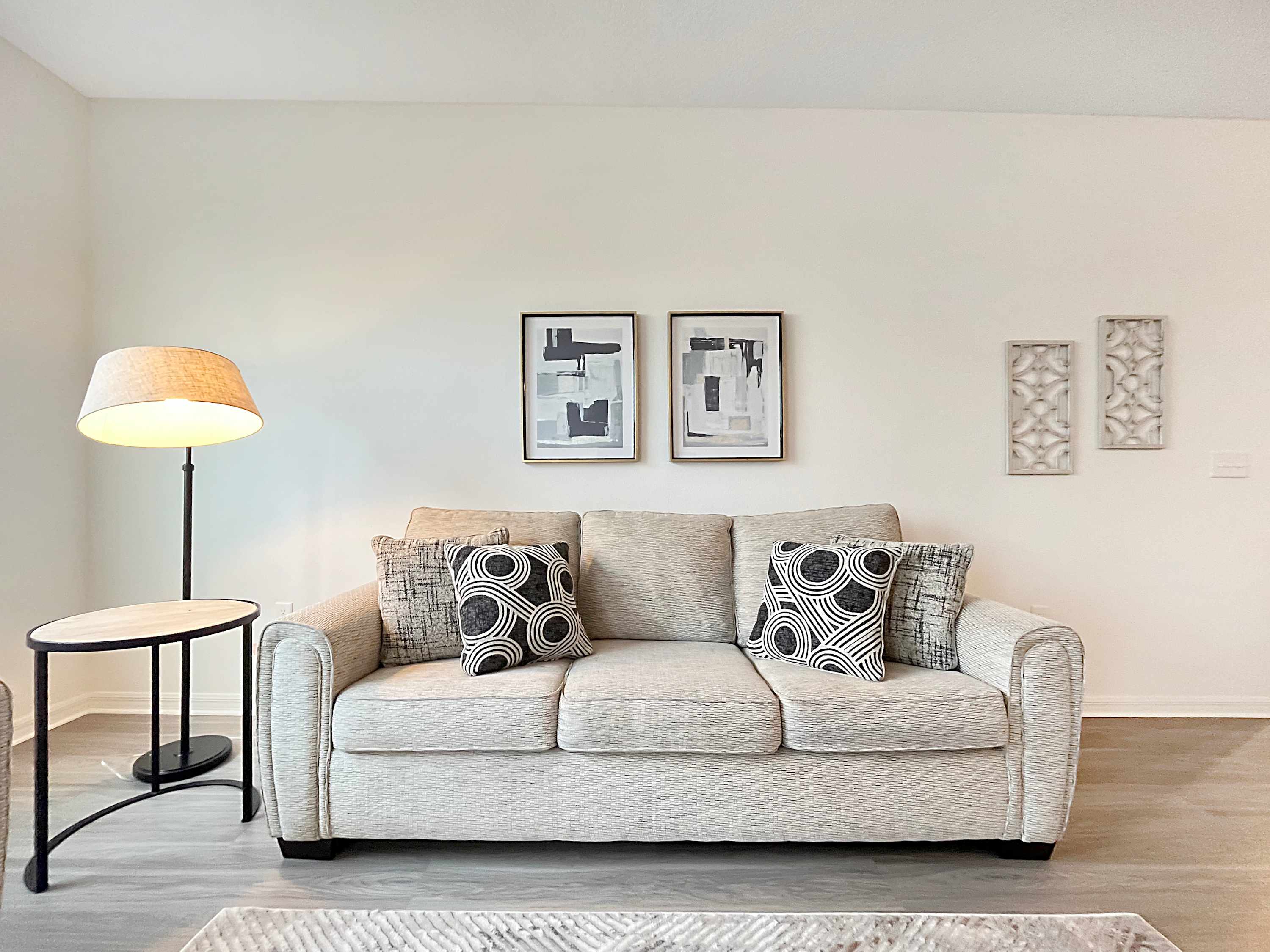 Luxury 2 BR Near Downtown Bradenton & Beaches