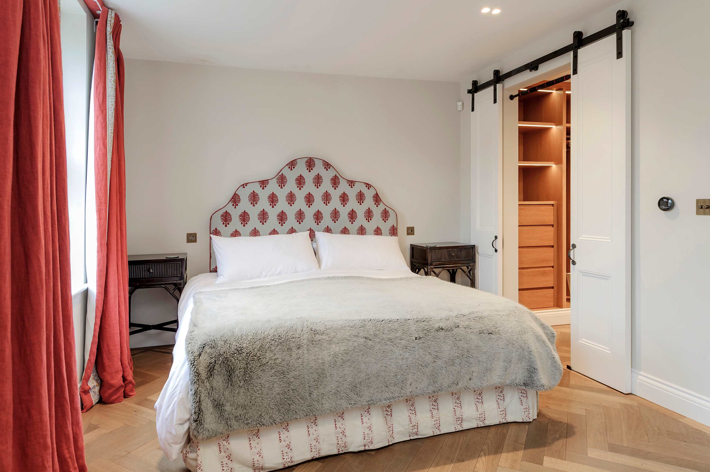 Gorgeous 3 bed House in Sloane Square with Garden in Chester Row 62 SW1W 8JP - Property image 15 - VivreStays