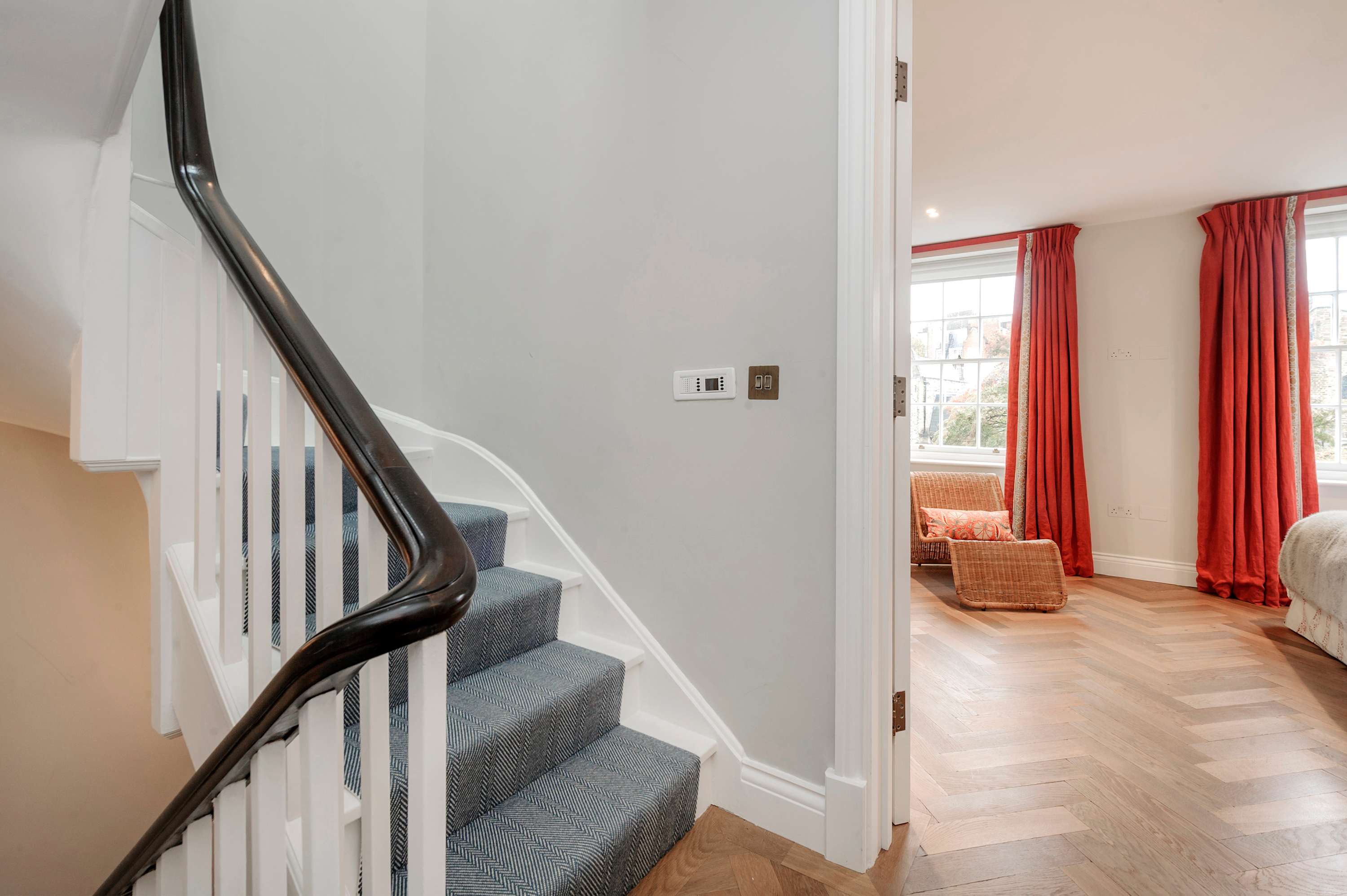 Gorgeous 3 bed House in Sloane Square with Garden in Chester Row 62 SW1W 8JP - Property image 45 - VivreStays