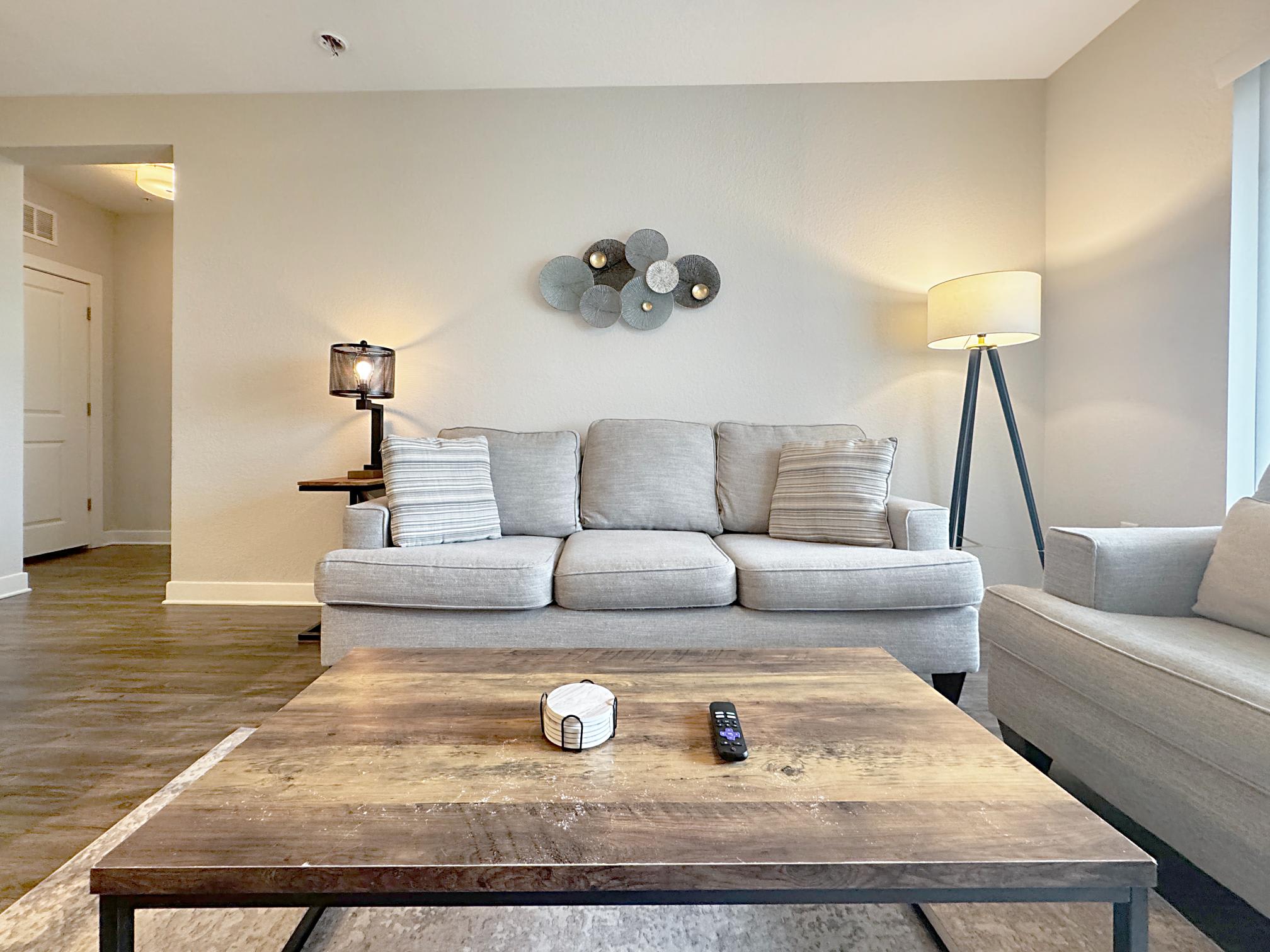 Central Tampa 2 BR with Resort-Style Amenities