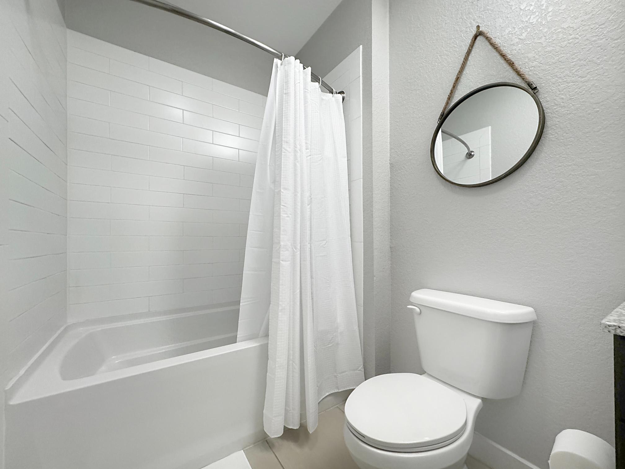 Central Tampa 2 BR with Resort-Style Amenities