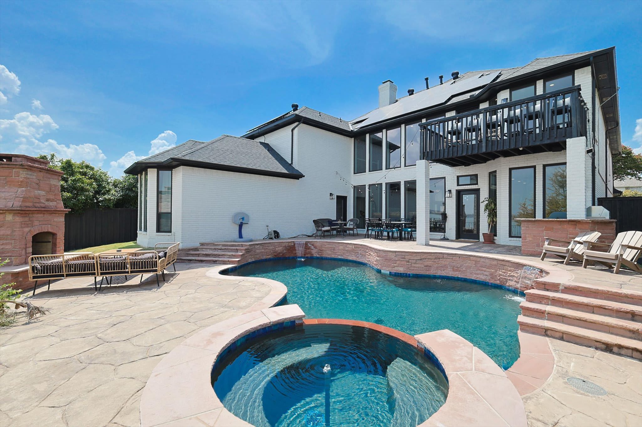 5BR Lakefront Luxury | Pool, Dock & Views — Rowlett, TX — vacation rental