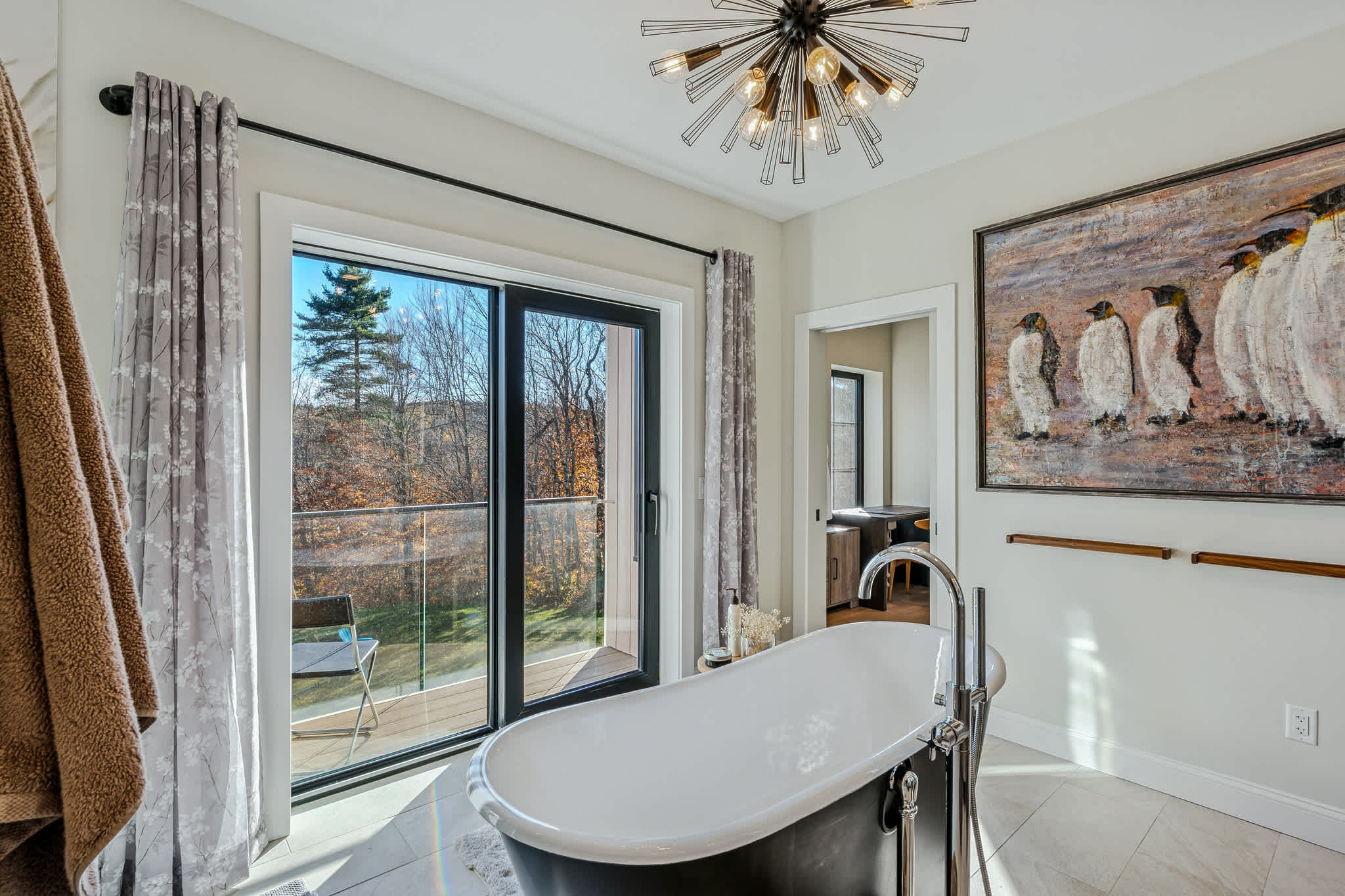 Views! Fireplace, Piano, Hot Tub | Sunnymede Hill