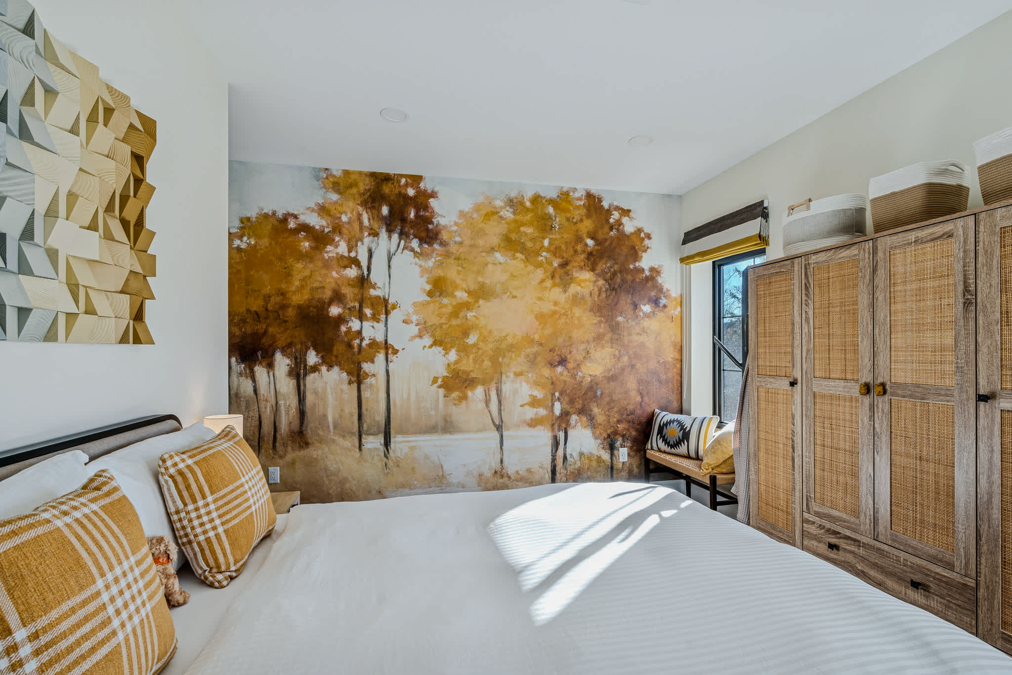 Views! Fireplace, Piano, Hot Tub | Sunnymede Hill