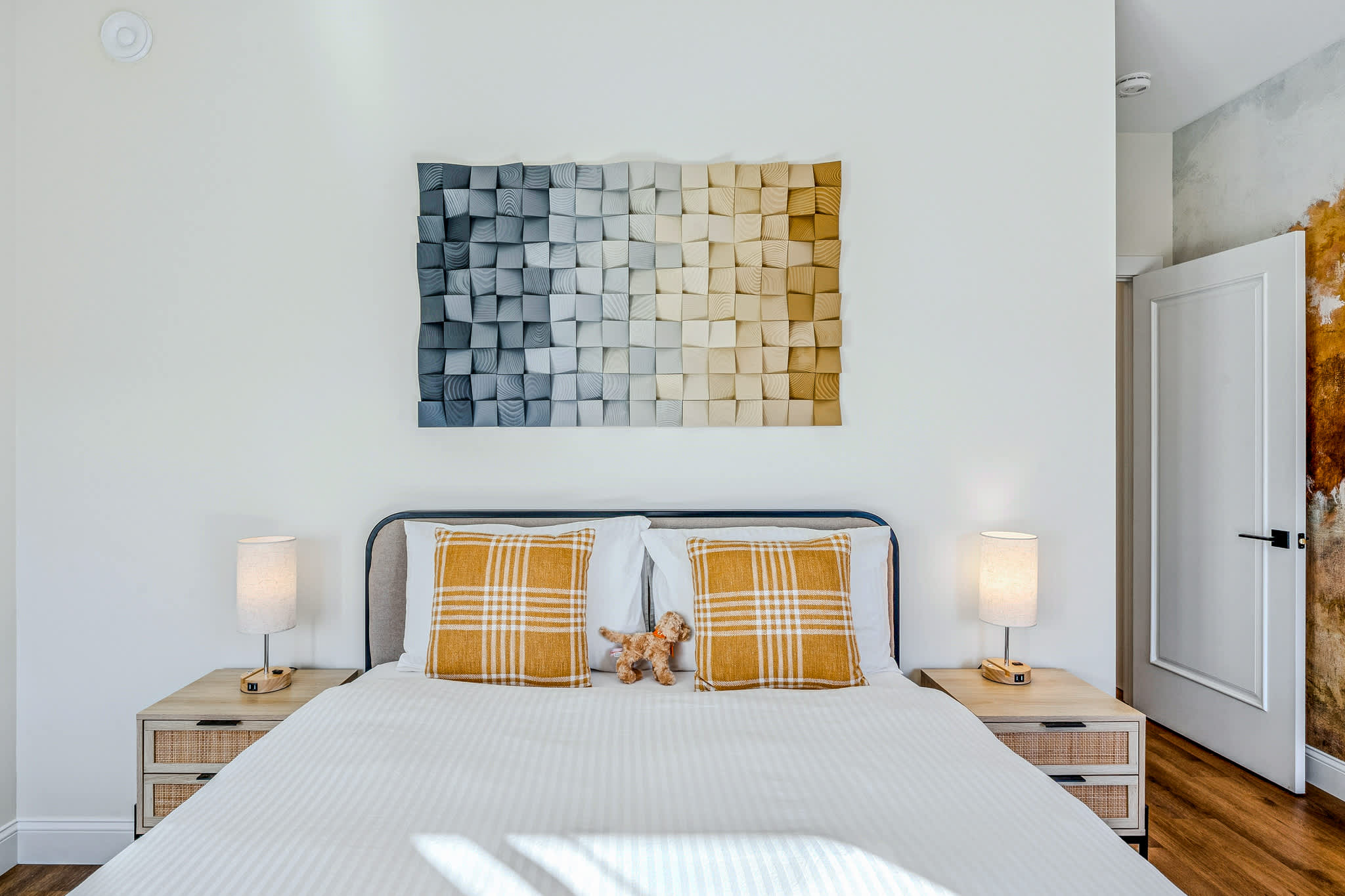 Views! Fireplace, Piano, Hot Tub | Sunnymede Hill