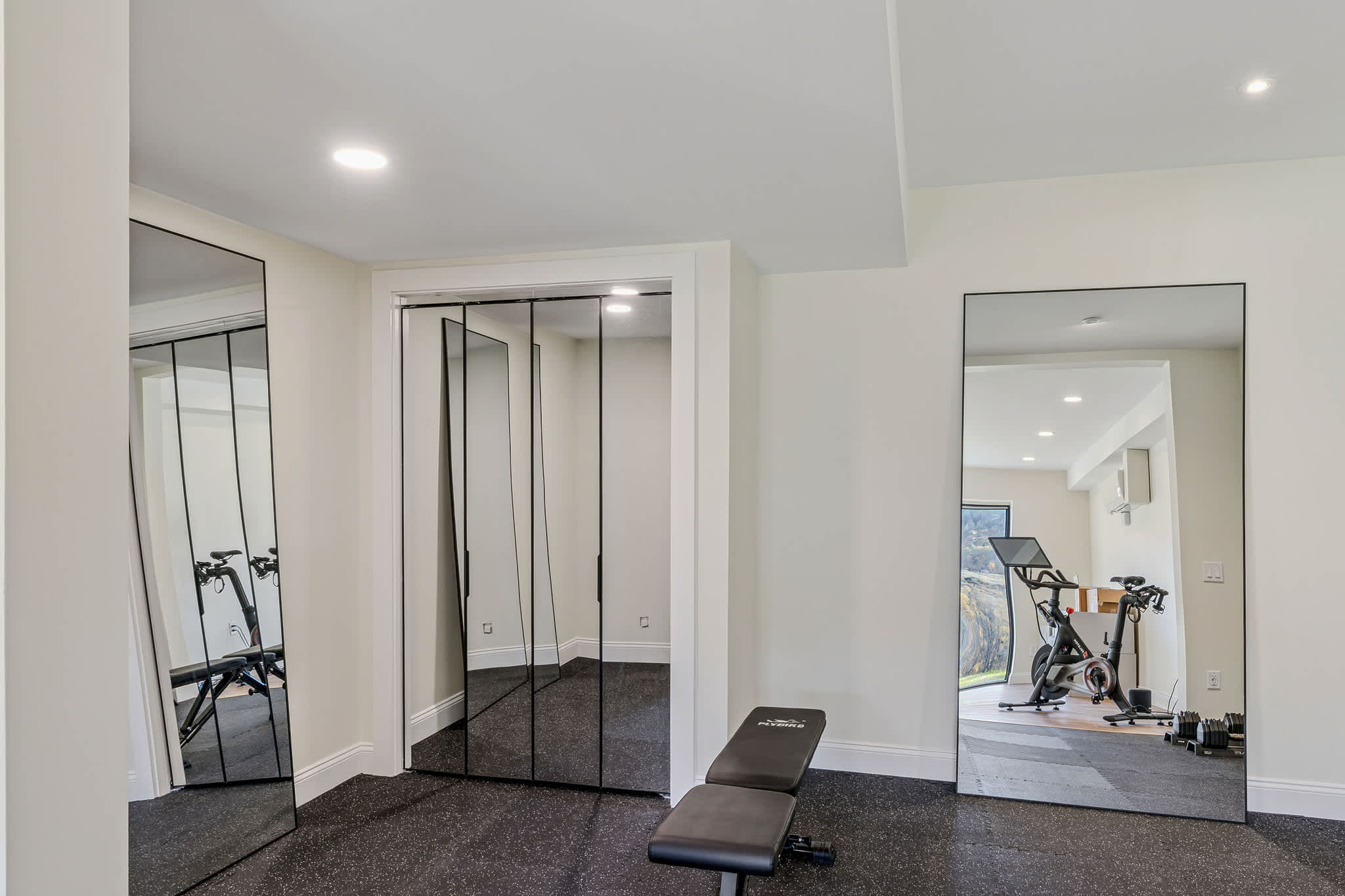 Views! Fireplace, Piano, Hot Tub | Sunnymede Hill