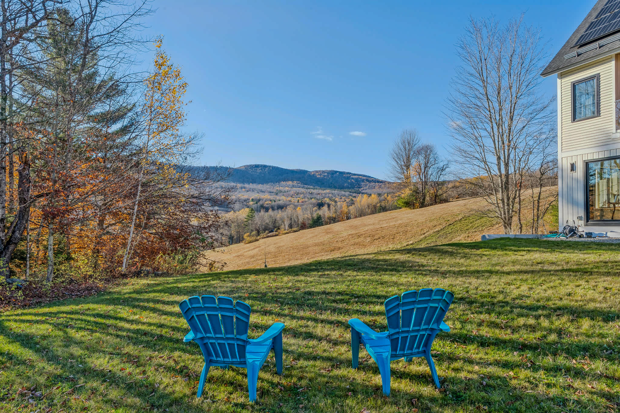Views! Fireplace, Piano, Hot Tub | Sunnymede Hill