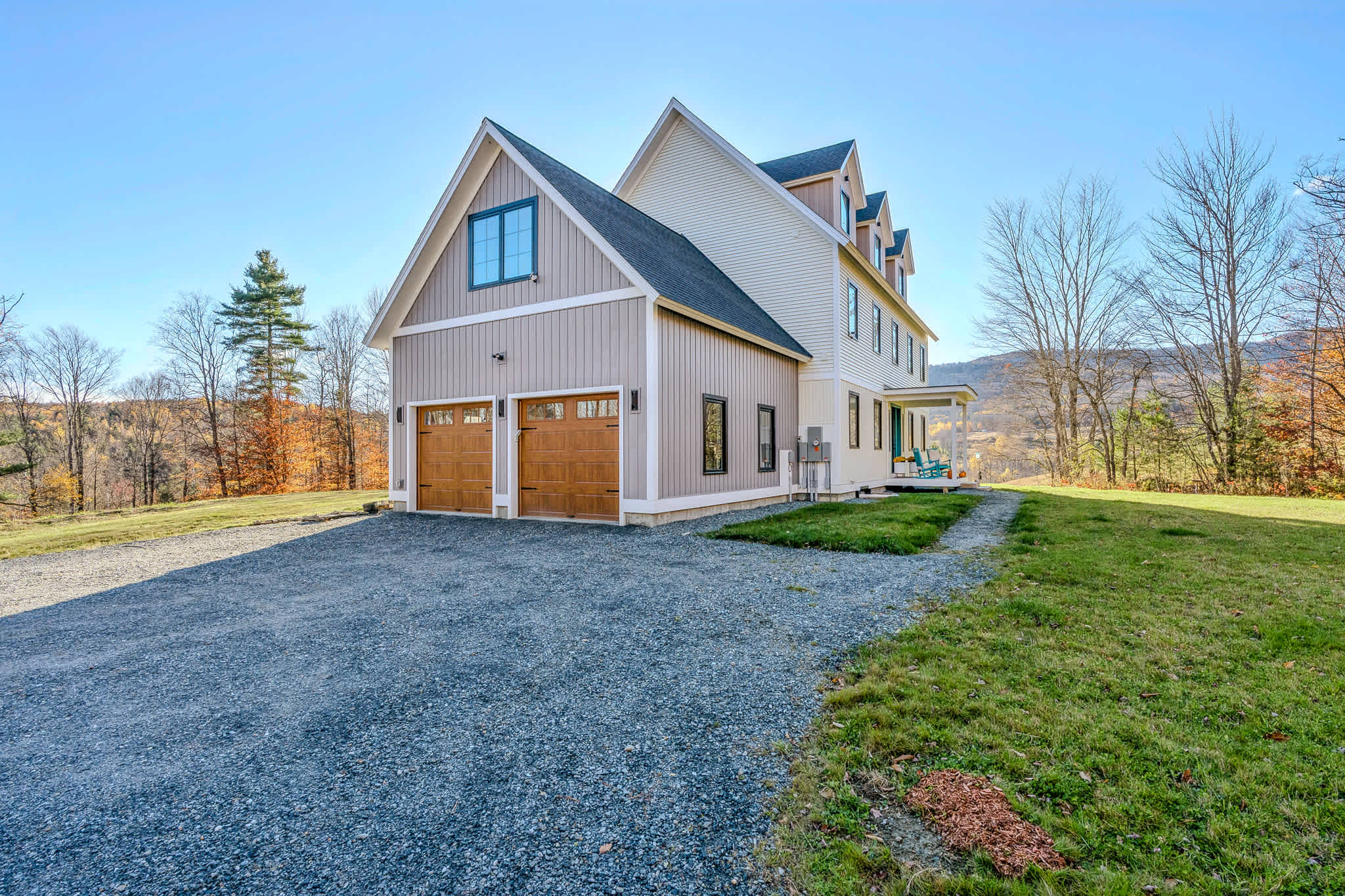 Views! Fireplace, Piano, Hot Tub | Sunnymede Hill