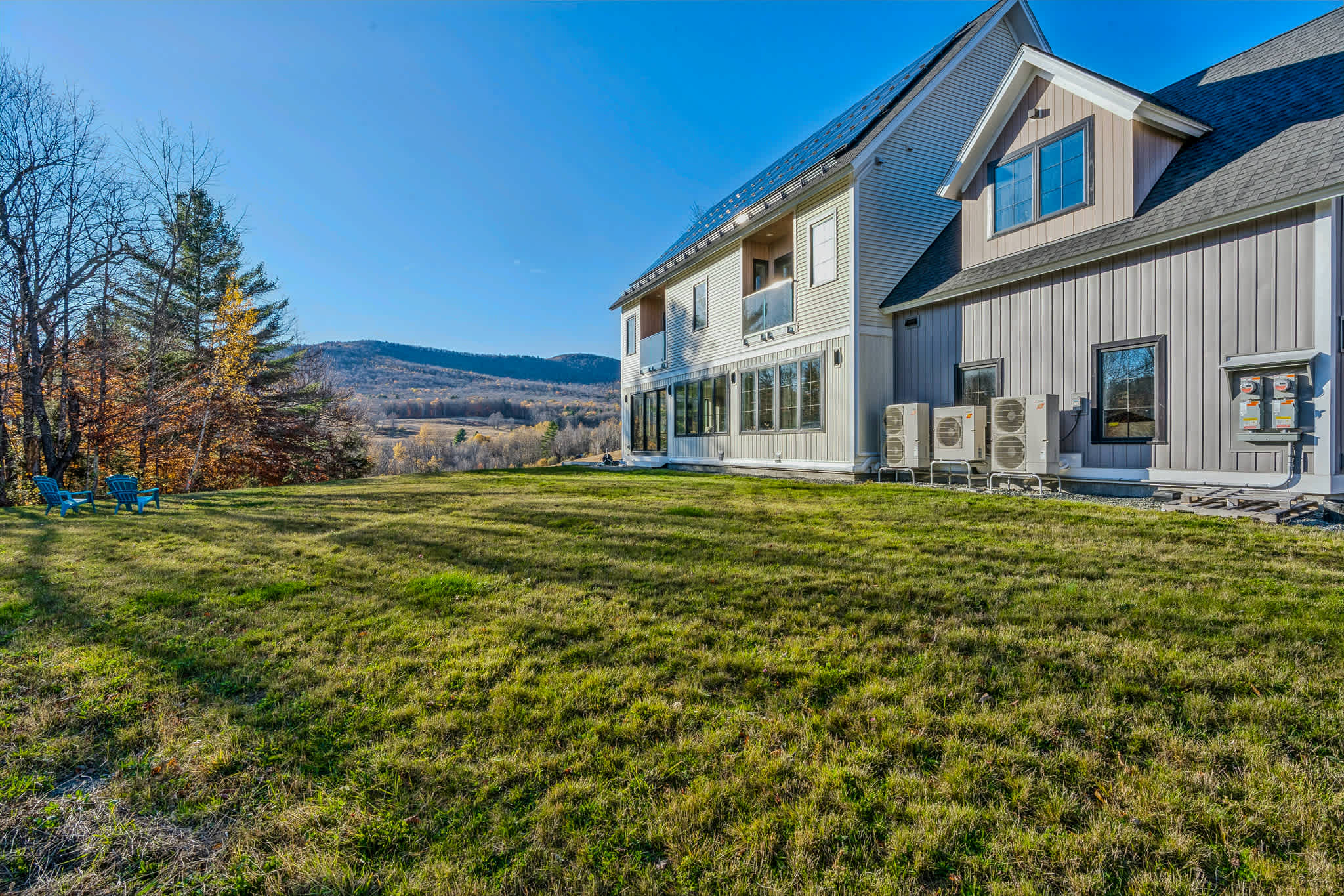 Views! Fireplace, Piano, Hot Tub | Sunnymede Hill