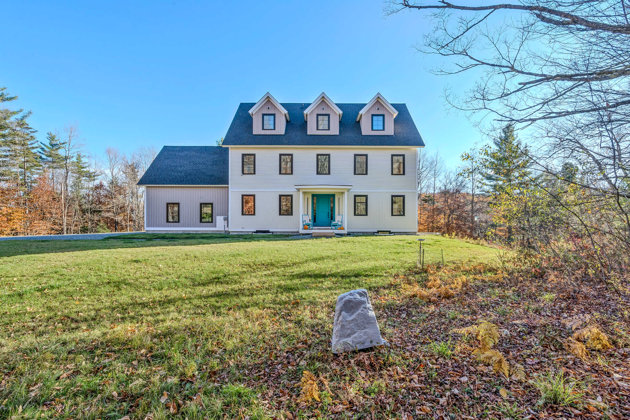 Views! Fireplace, Piano, Hot Tub | Sunnymede Hill